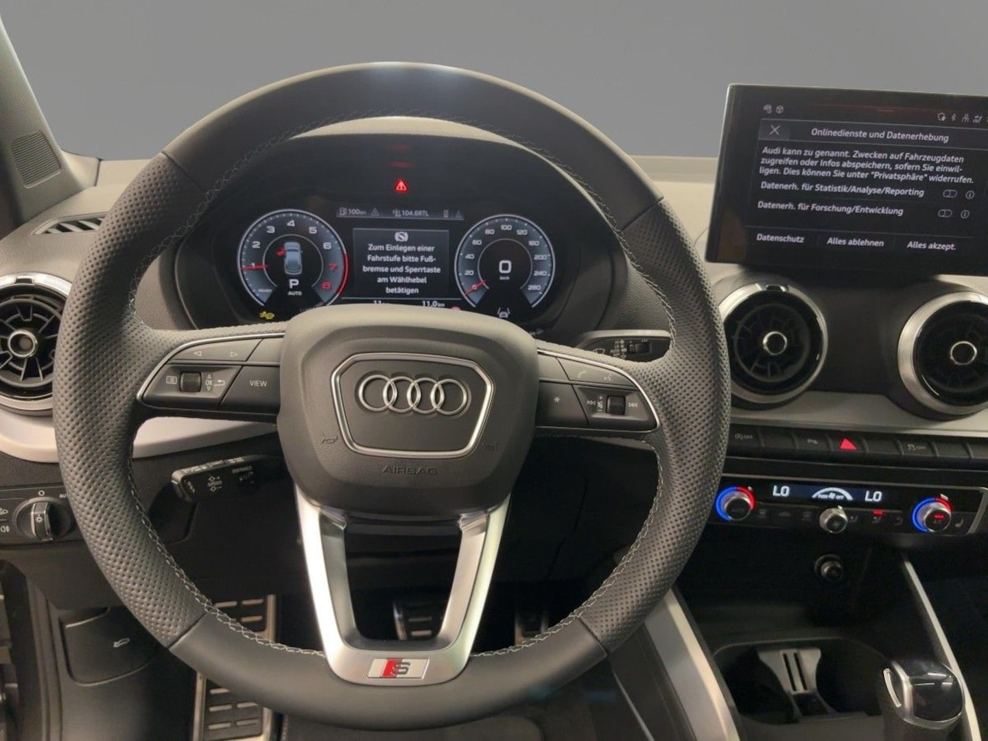Bild über Audi Q2 S line 35 TFSI S tronic - für weitere Informationen kontaktieren Sie den Audi Partner