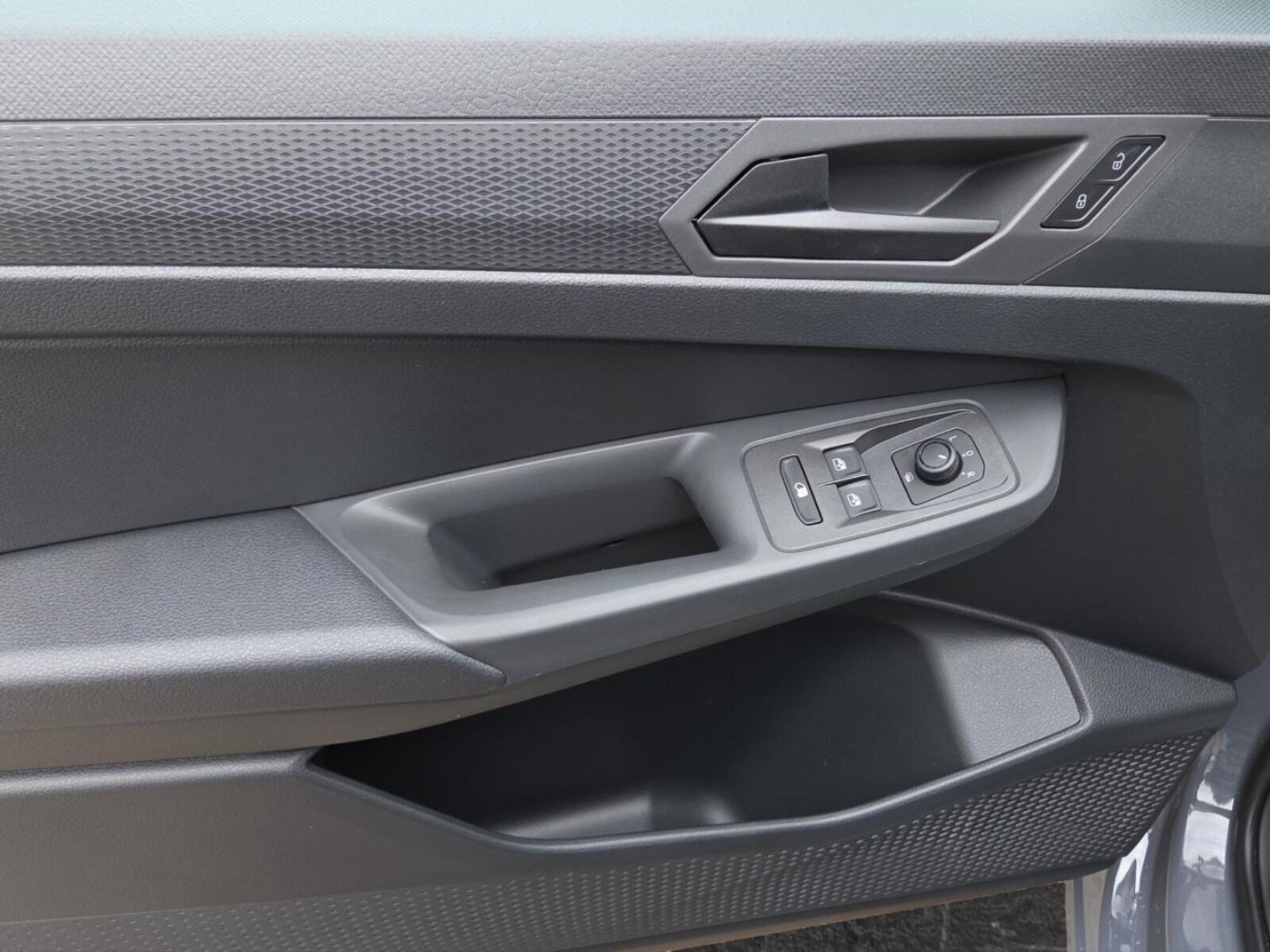 Volkswagen Caddy Maxi Cargo – Bild 7