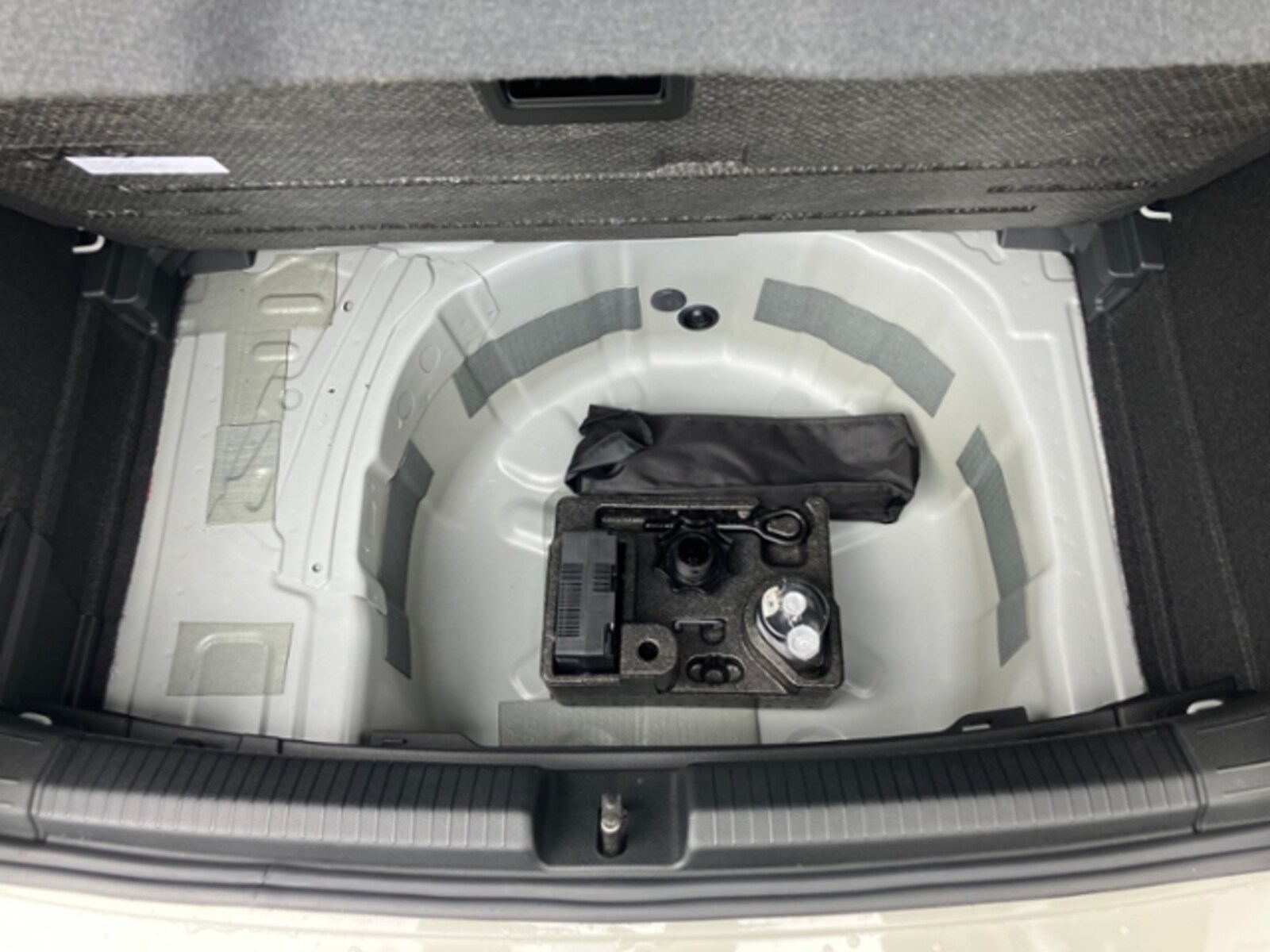 Volkswagen Polo – Bild 16