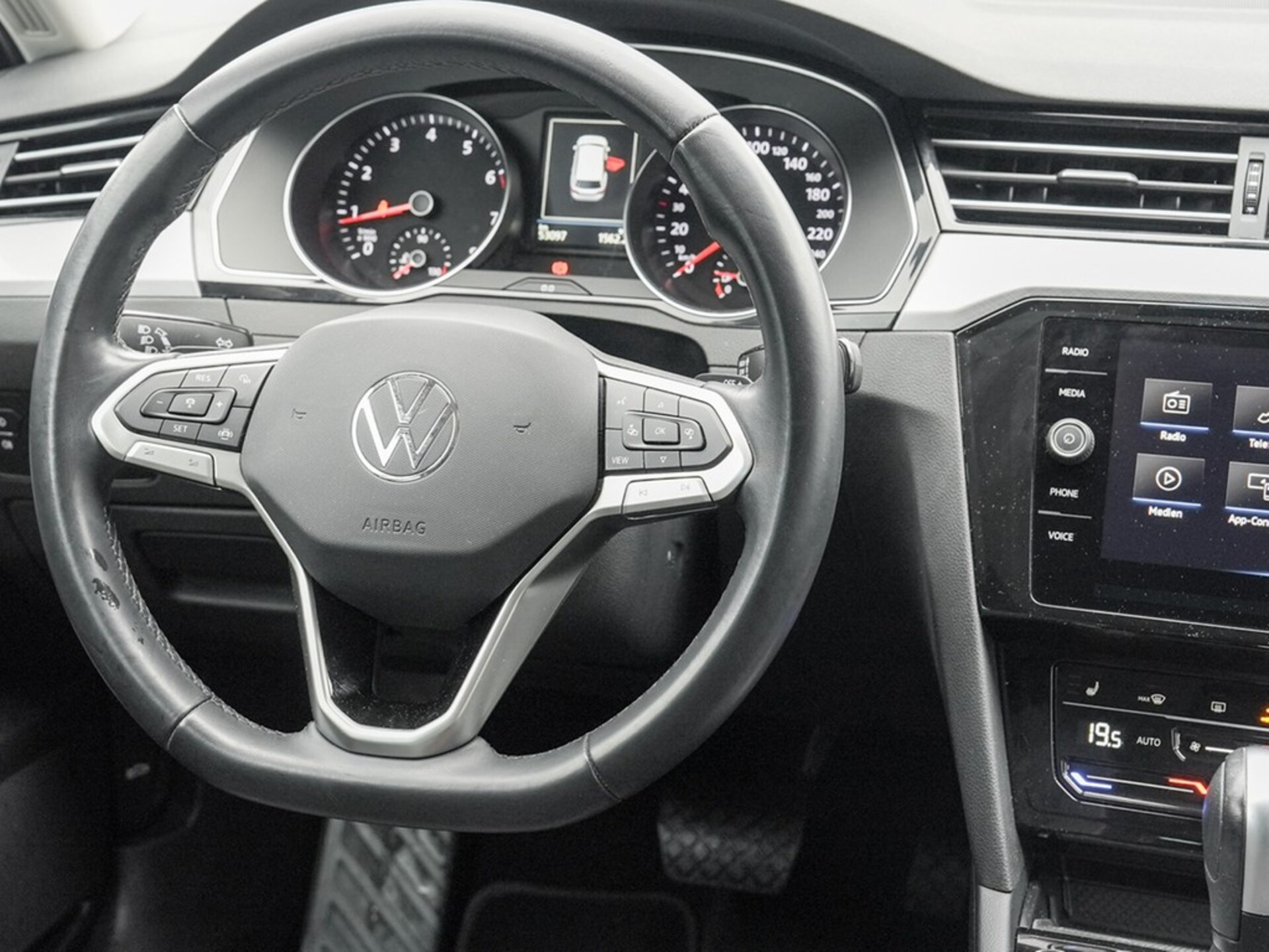 Volkswagen Passat Variant Business