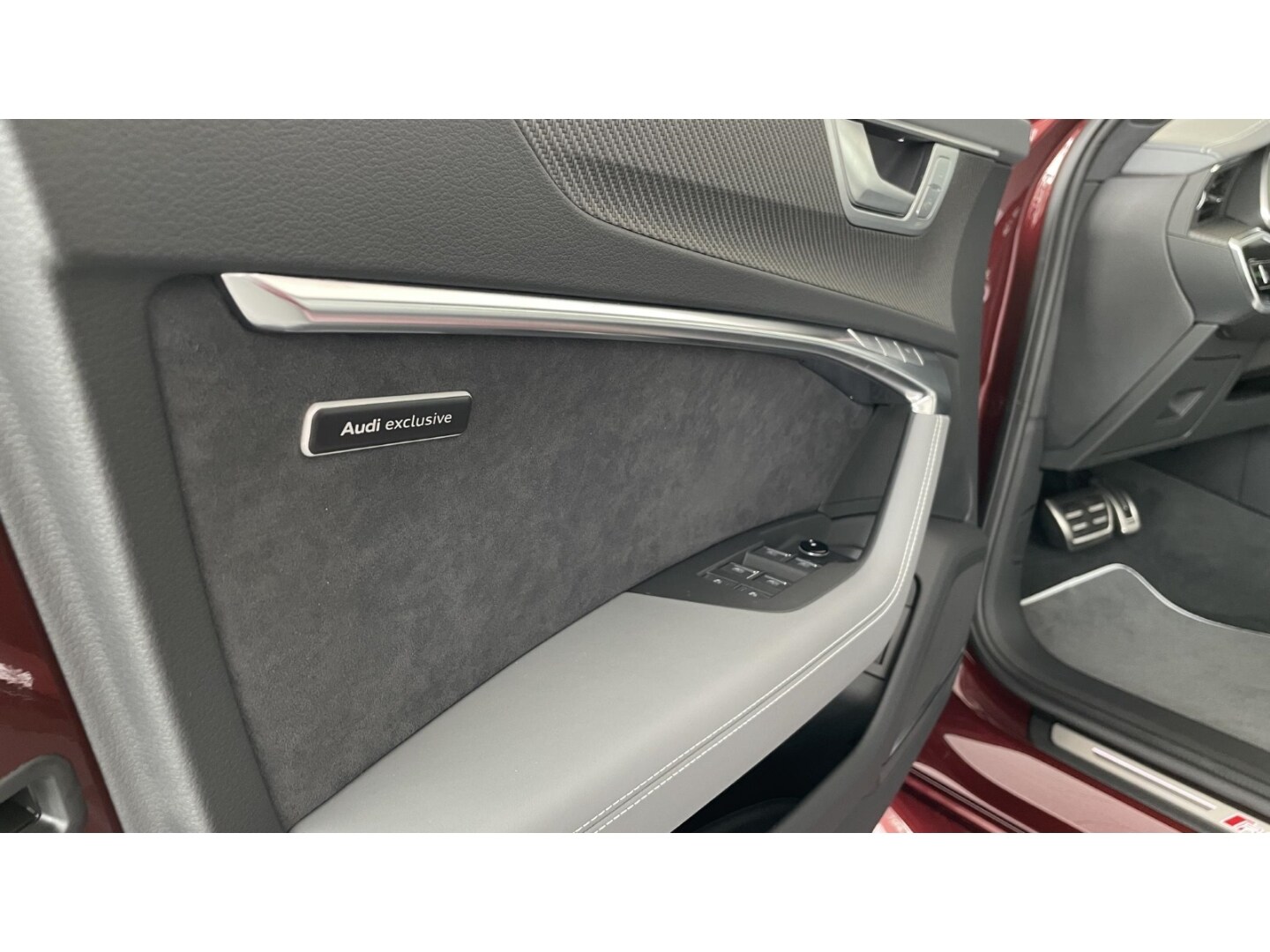 Image about Audi RS 6 Avant TFSI quattro tiptronic