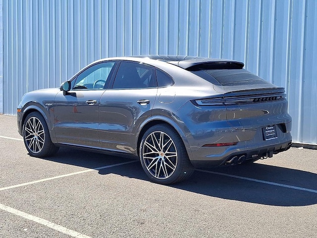 2025 Porsche Cayenne E-Hybrid Coupe