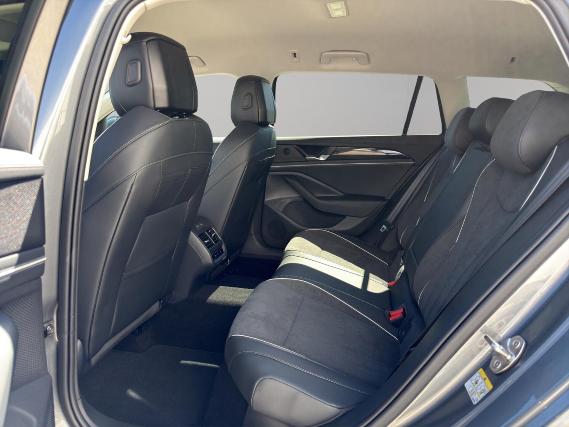 Volkswagen Passat Business