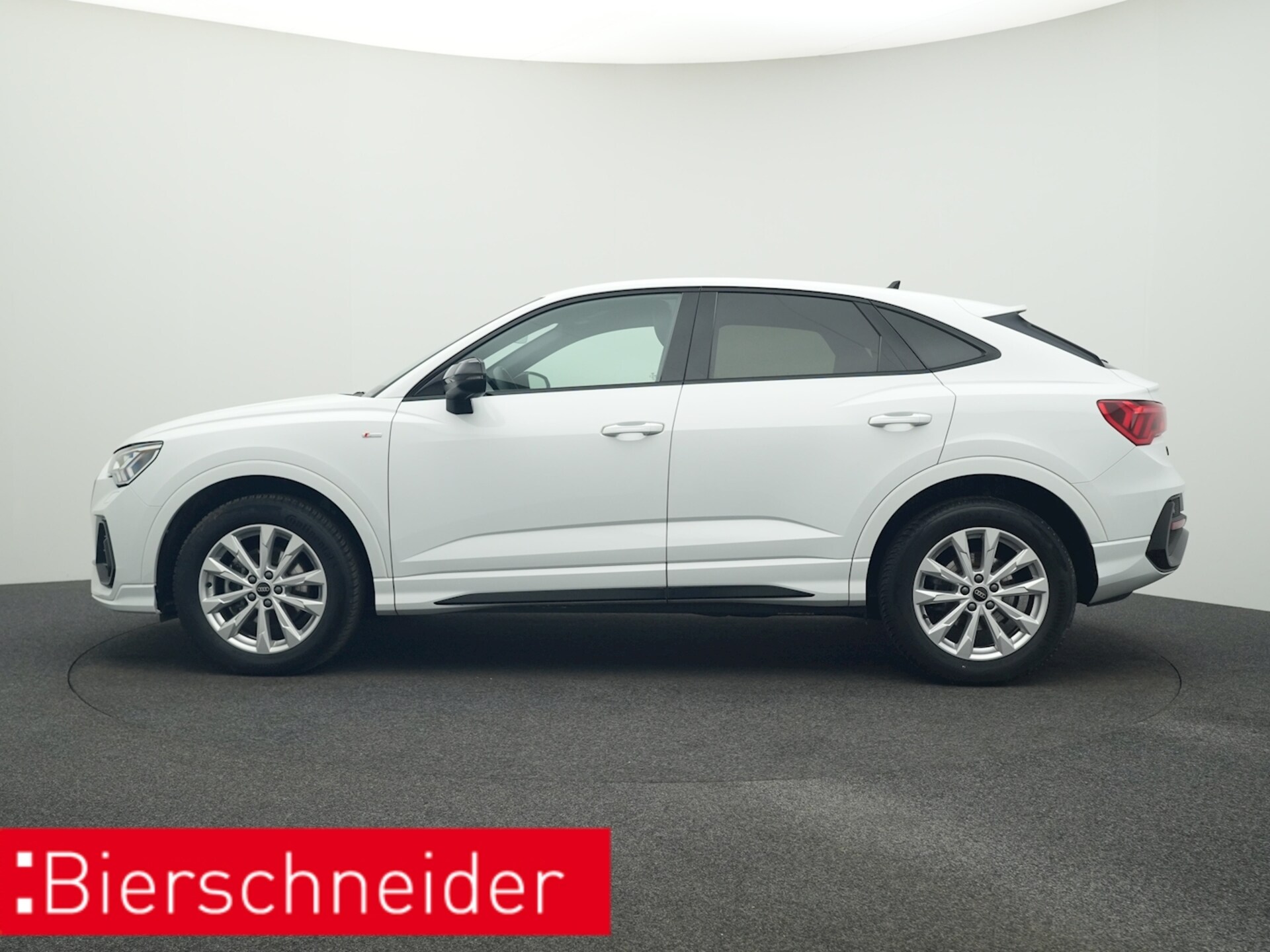 Audi Q3 Sportback S line