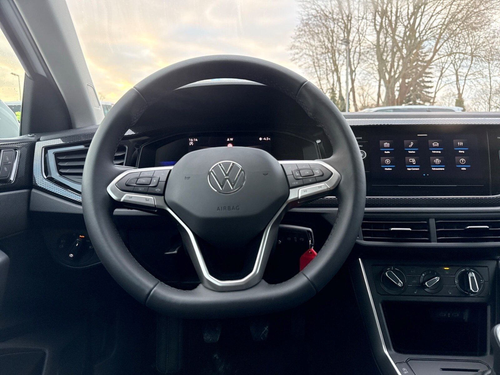 Volkswagen Polo – Bild 10
