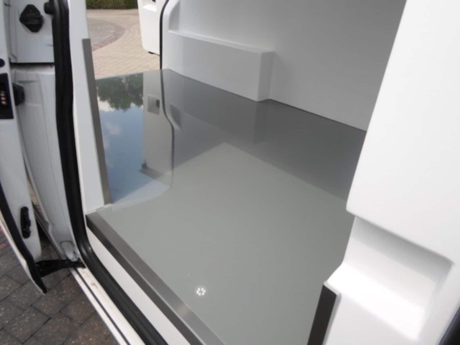 Volkswagen T6.1 Transporter Kasten langer Radstand – Bild 7