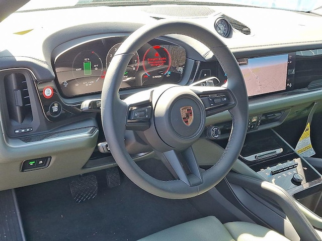 2025 Porsche Cayenne E-Hybrid Coupe