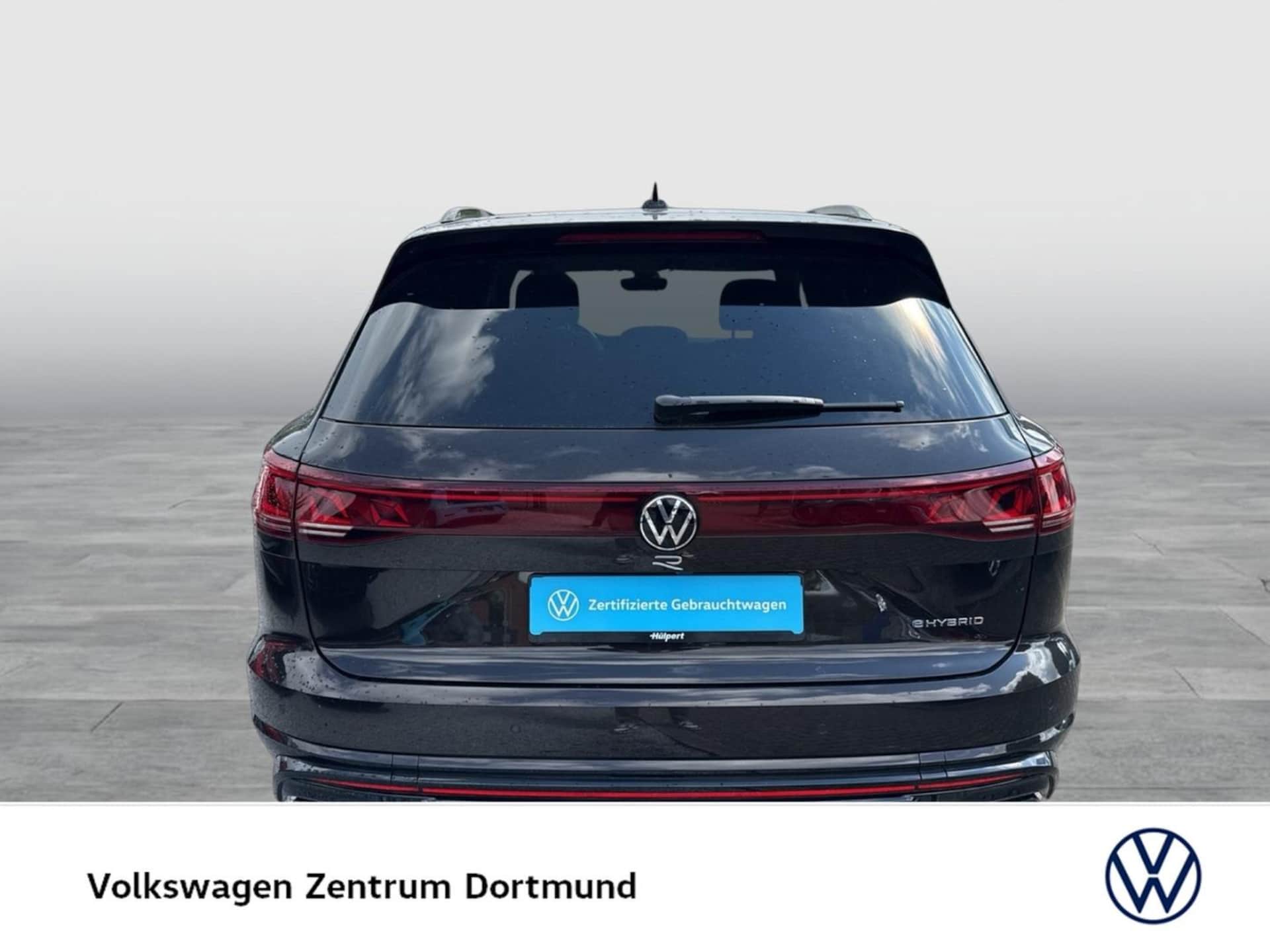 Volkswagen Touareg R