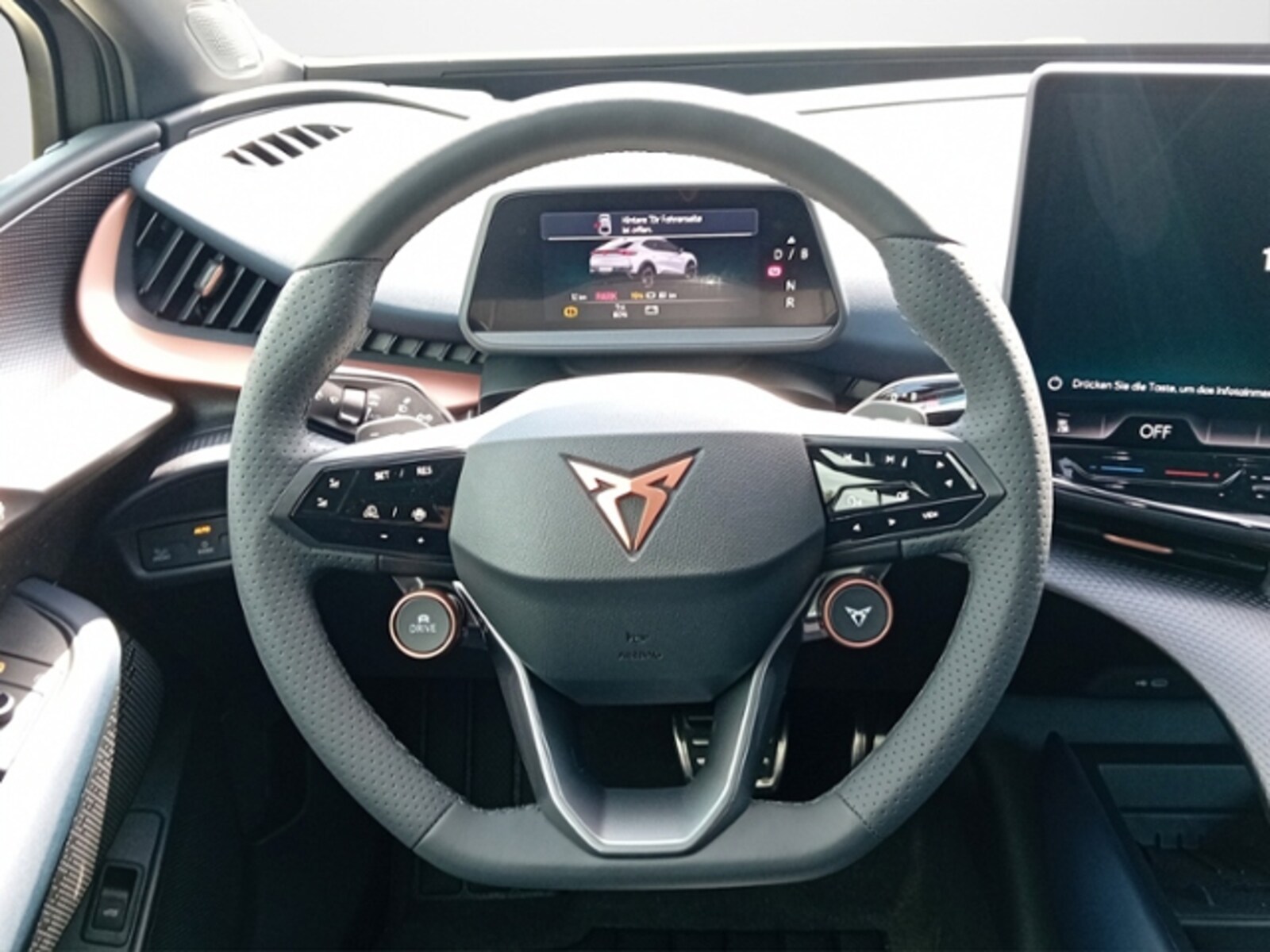 CUPRA Tavascan – Bild 14