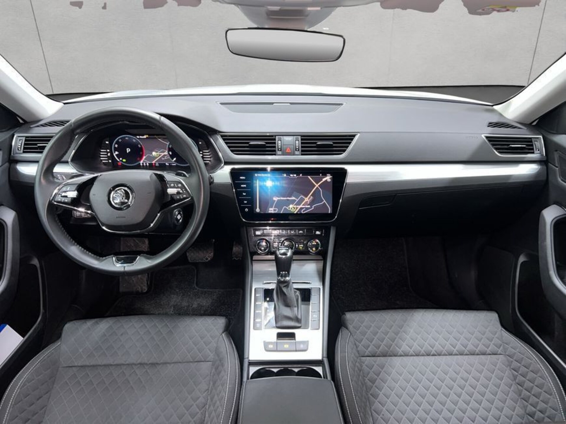 Skoda Superb Combi Ambition