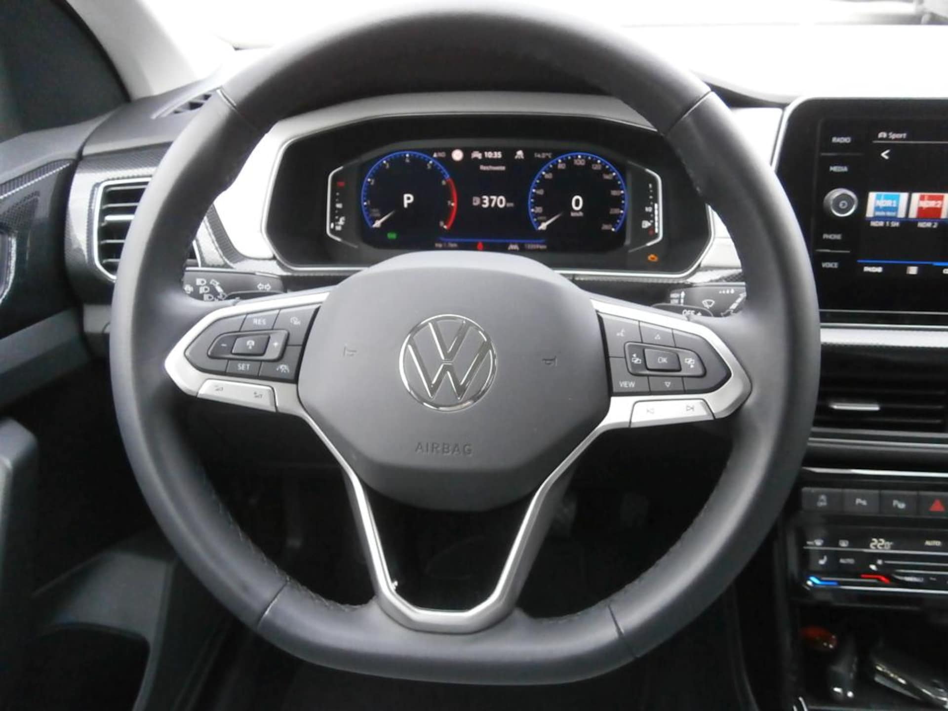 Volkswagen T-Cross Style