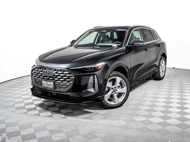 2025 Audi Q5 40 Premium Plus's photo