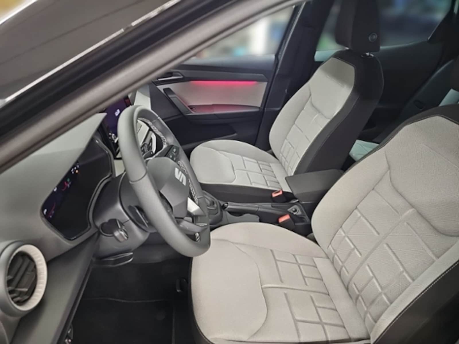 SEAT Arona – Bild 11