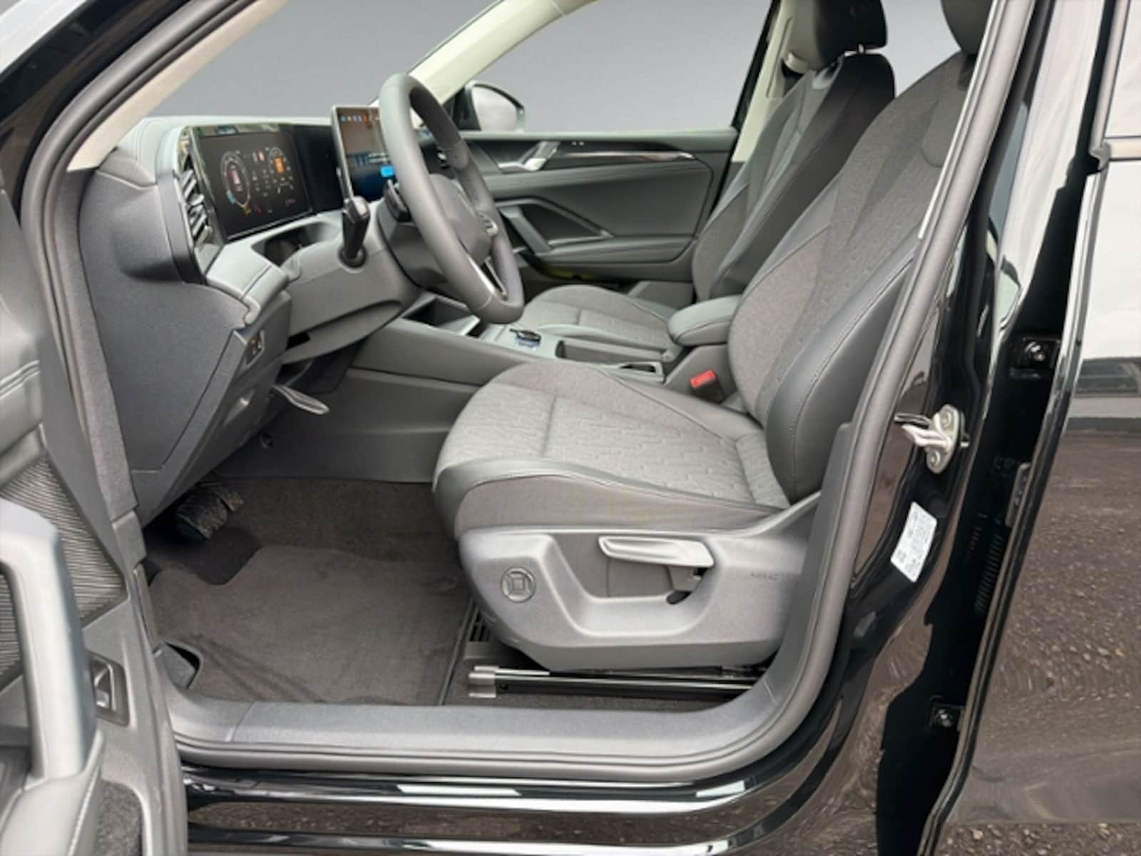 Volkswagen Tiguan – Bild 8