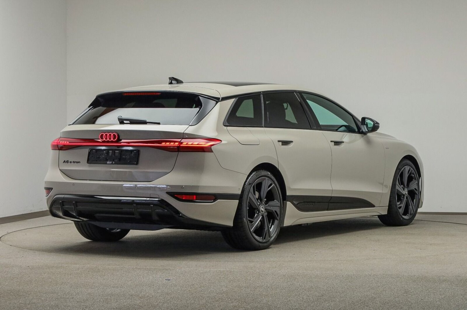 Audi A6 Avant e-tron – Bild 2