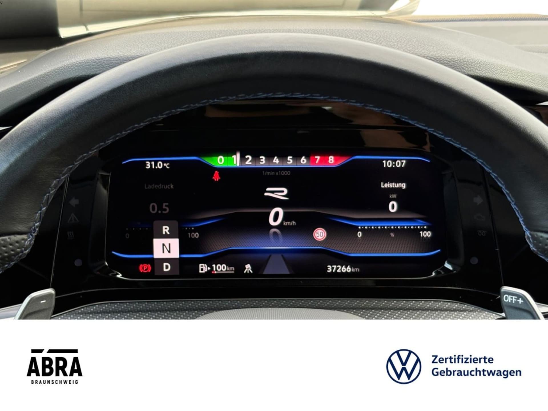 Volkswagen Golf R