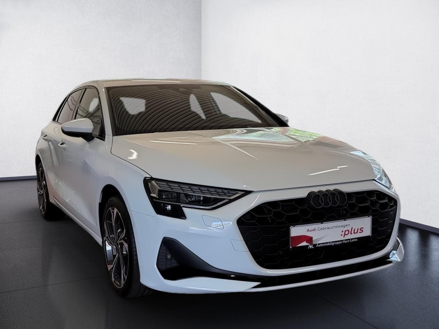 Bild über Audi A3 Sportback advanced 35 TFSI S tronic - für weitere Informationen kontaktieren Sie den Audi Partner