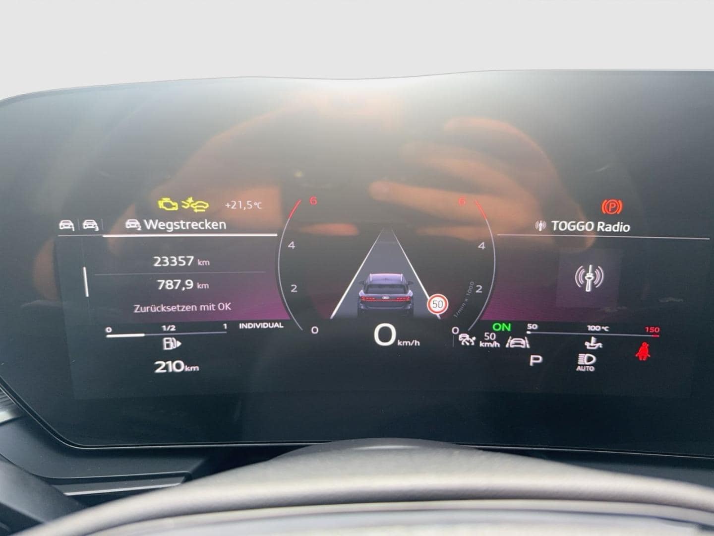 Bild über Audi A6 Avant TDI quattro 150 kW S tronic - für weitere Informationen kontaktieren Sie den Audi Partner