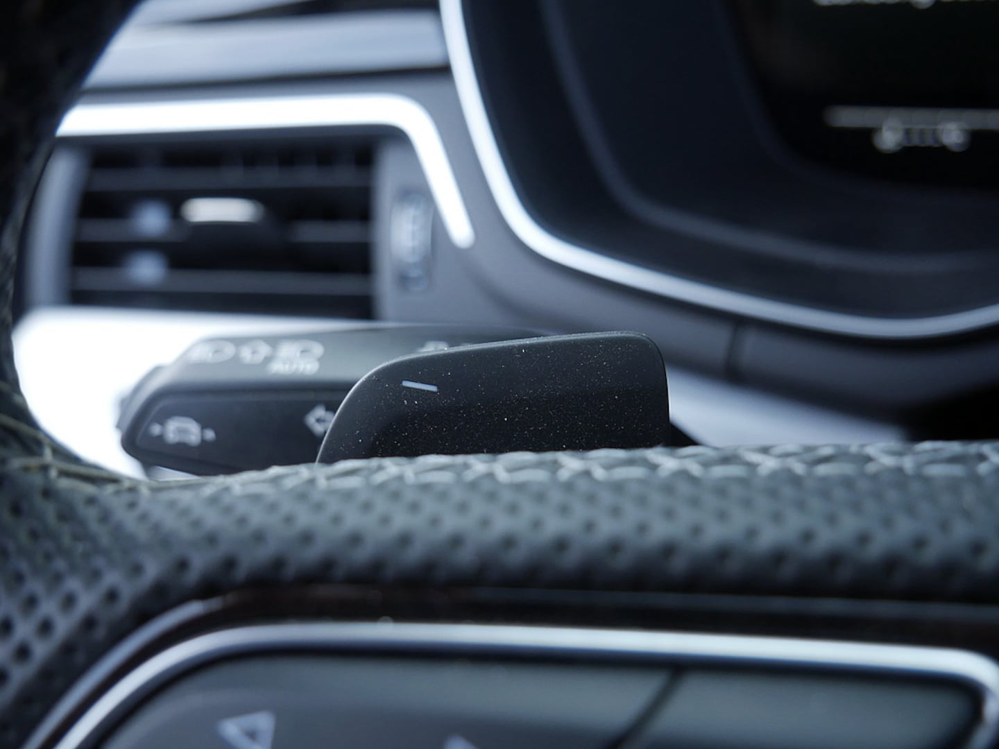 Bild über Audi S5 Cabriolet TFSI quattro tiptronic - für weitere Informationen kontaktieren Sie den Audi Partner