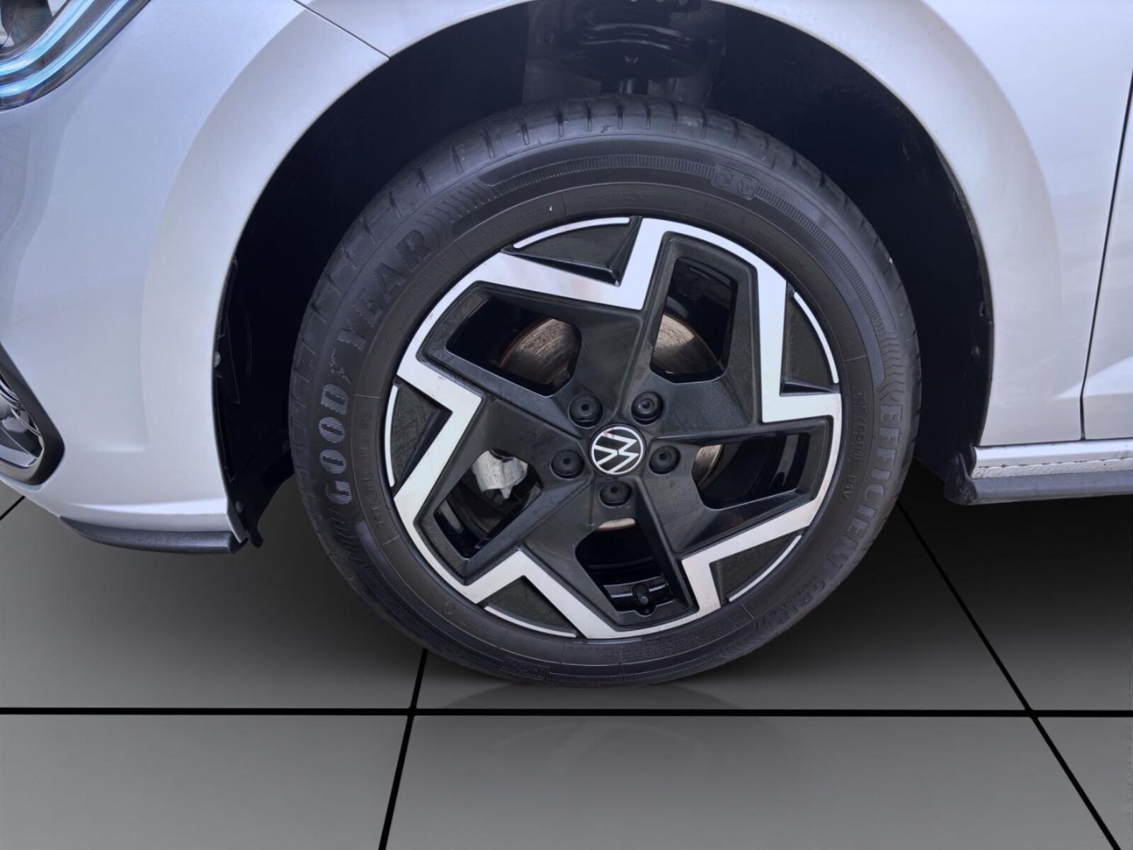 Volkswagen Polo – Bild 9