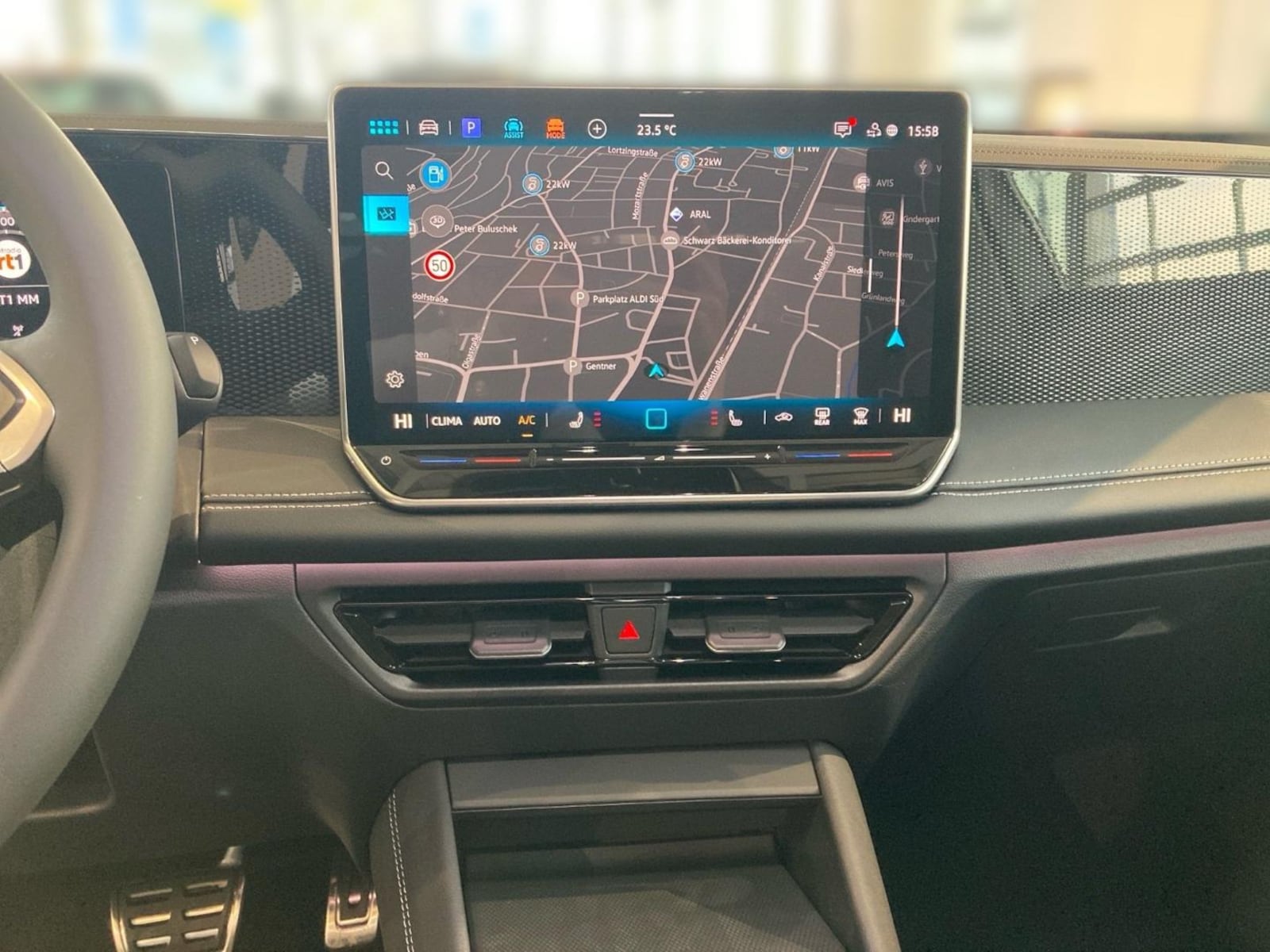 Volkswagen Tiguan – Bild 12