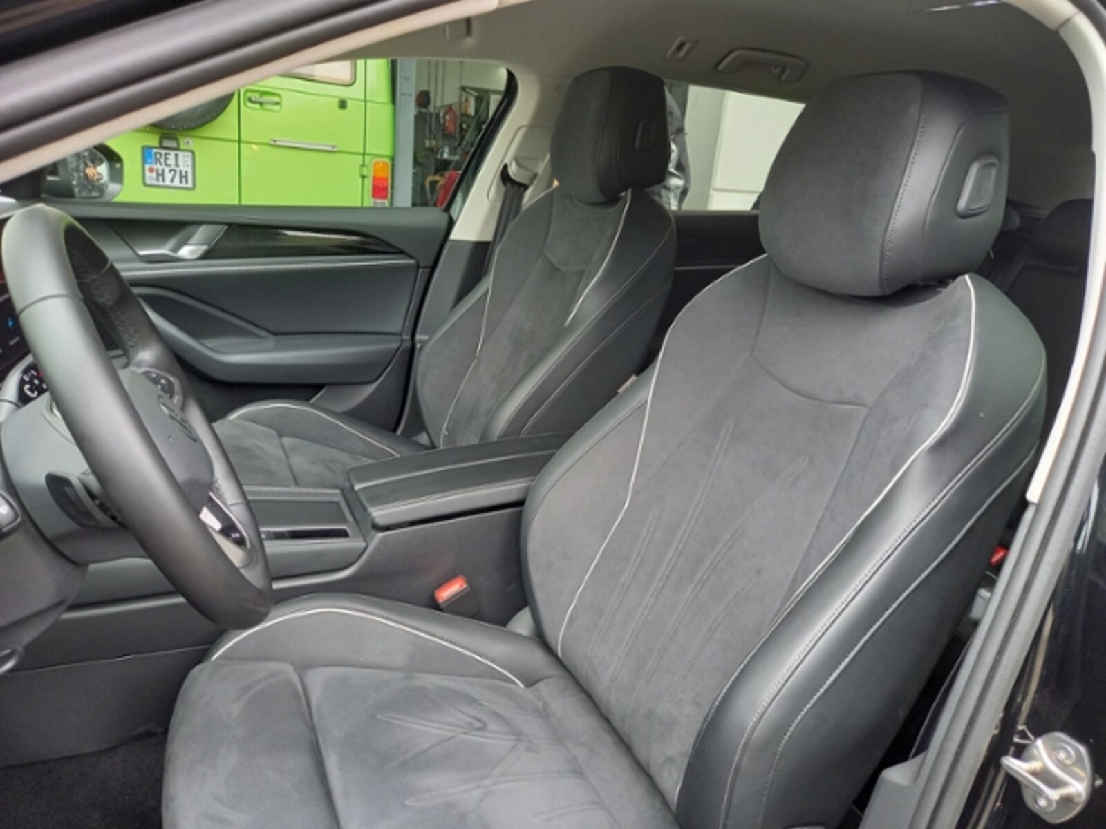 Volkswagen Passat – Bild 12