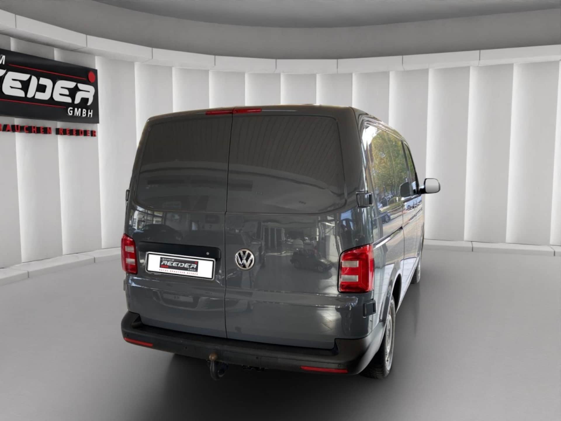 Volkswagen T6 Transporter Kasten kurzer Radstand