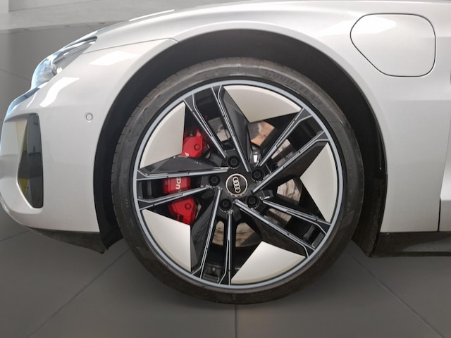 Audi e-tron GT RS
