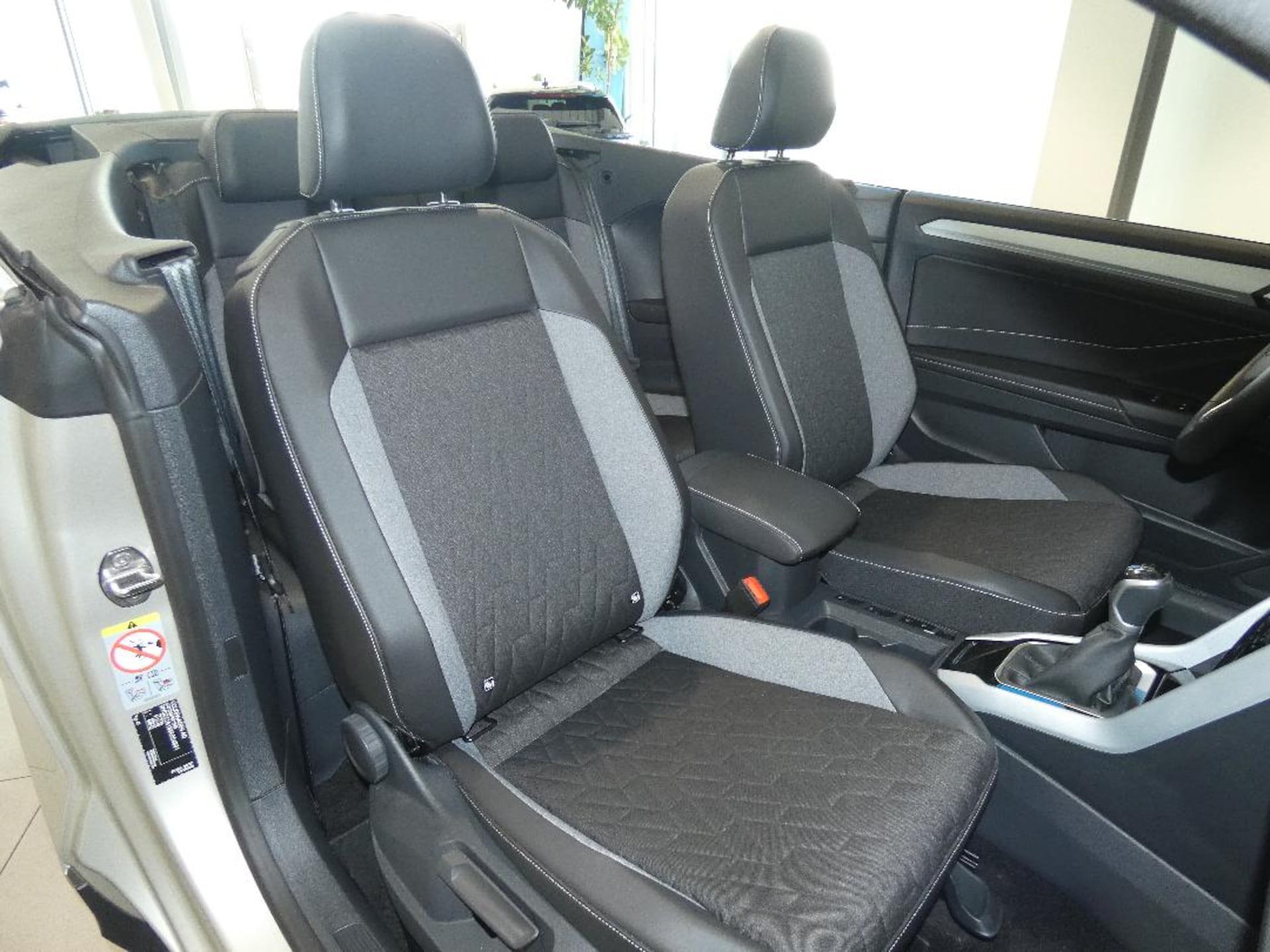 Volkswagen T-Roc Cabriolet Style