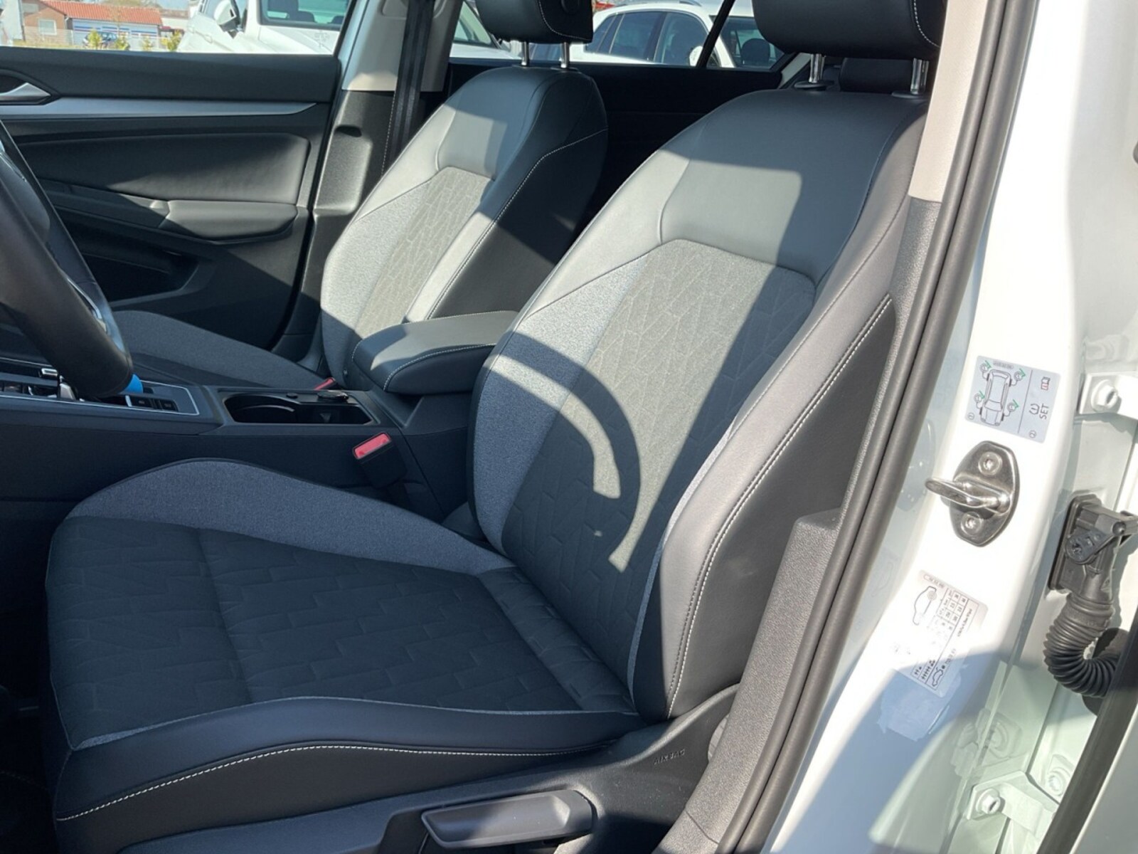 Volkswagen Golf – Bild 12
