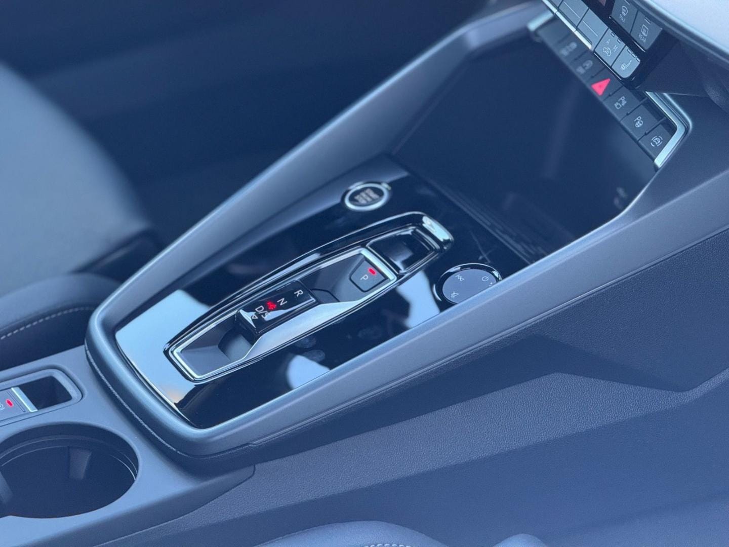 Bild über Audi A3 Sportback TFSI 110 kW S tronic - für weitere Informationen kontaktieren Sie den Audi Partner