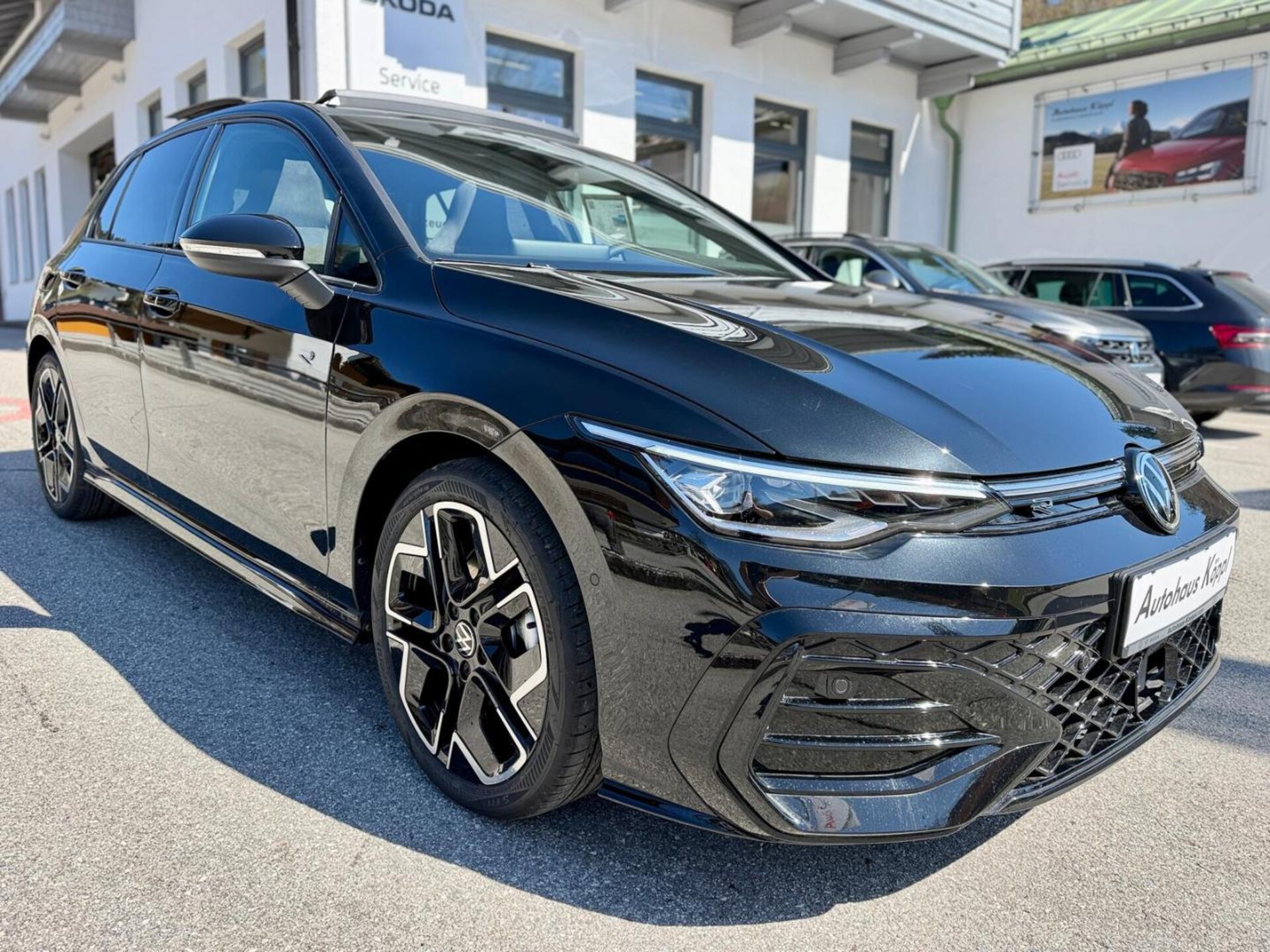 Volkswagen Golf R-Line