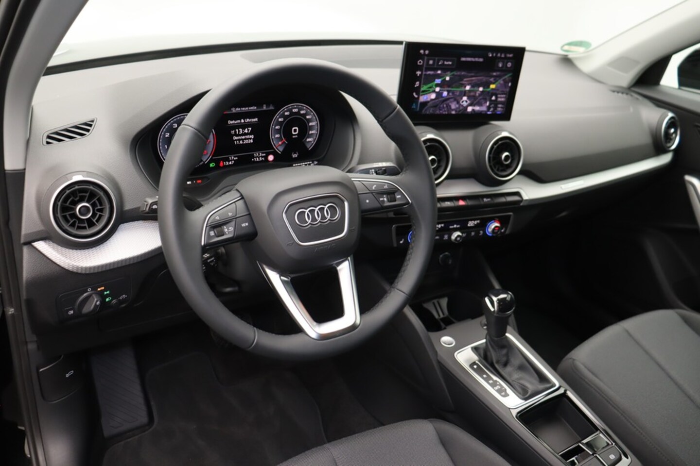 Bild über Audi Q2 35 TFSI S tronic - für weitere Informationen kontaktieren Sie den Audi Partner