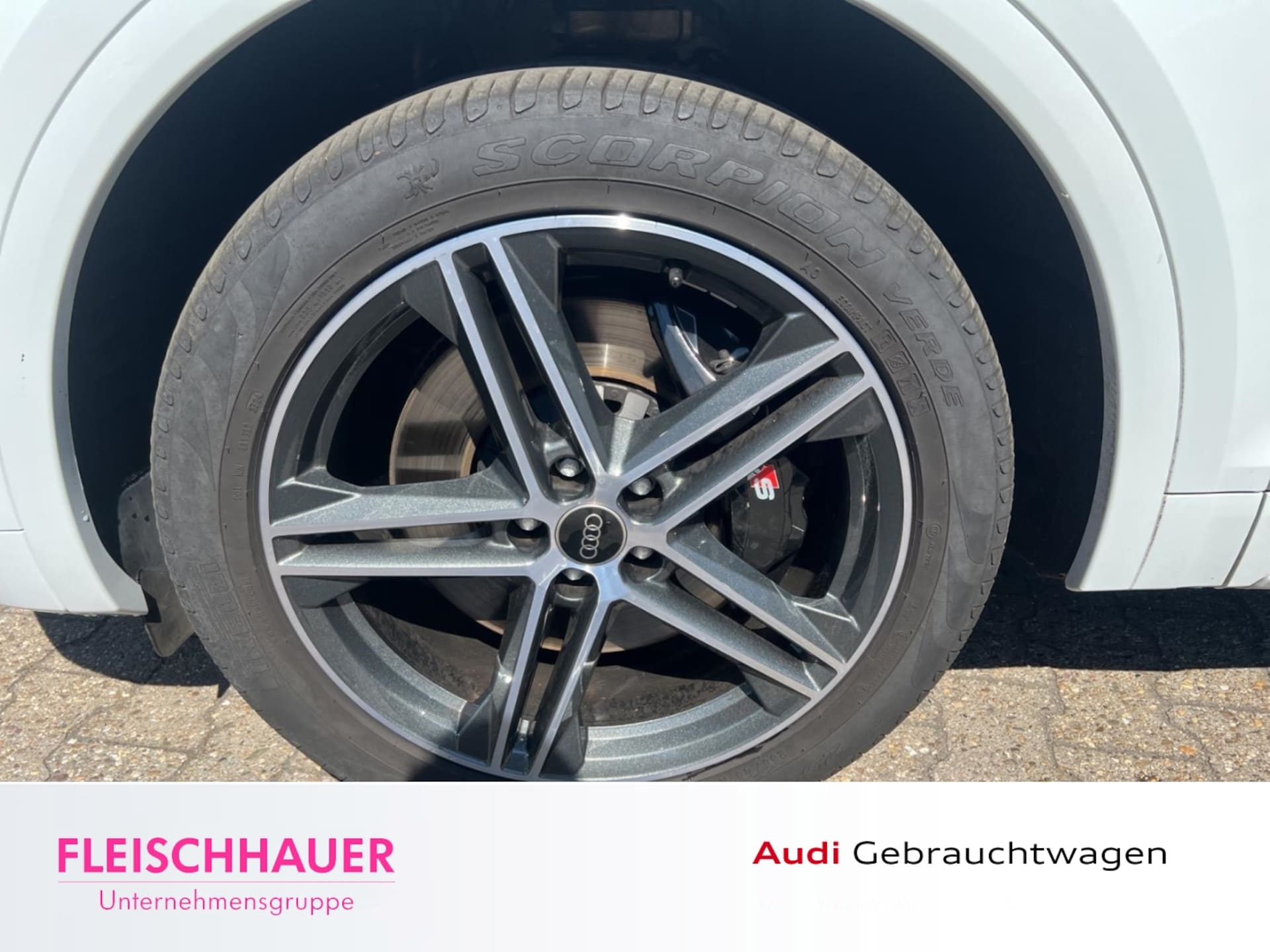 Audi SQ5 SUV