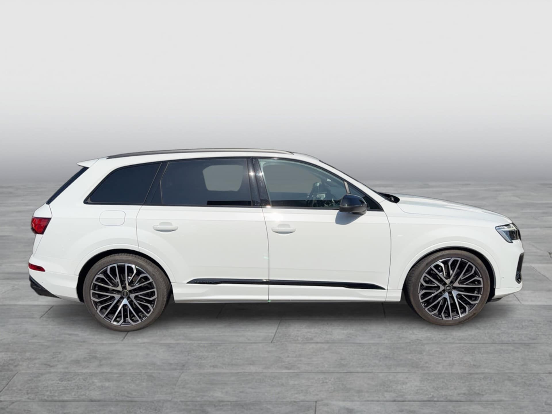 Audi SQ7 SUV