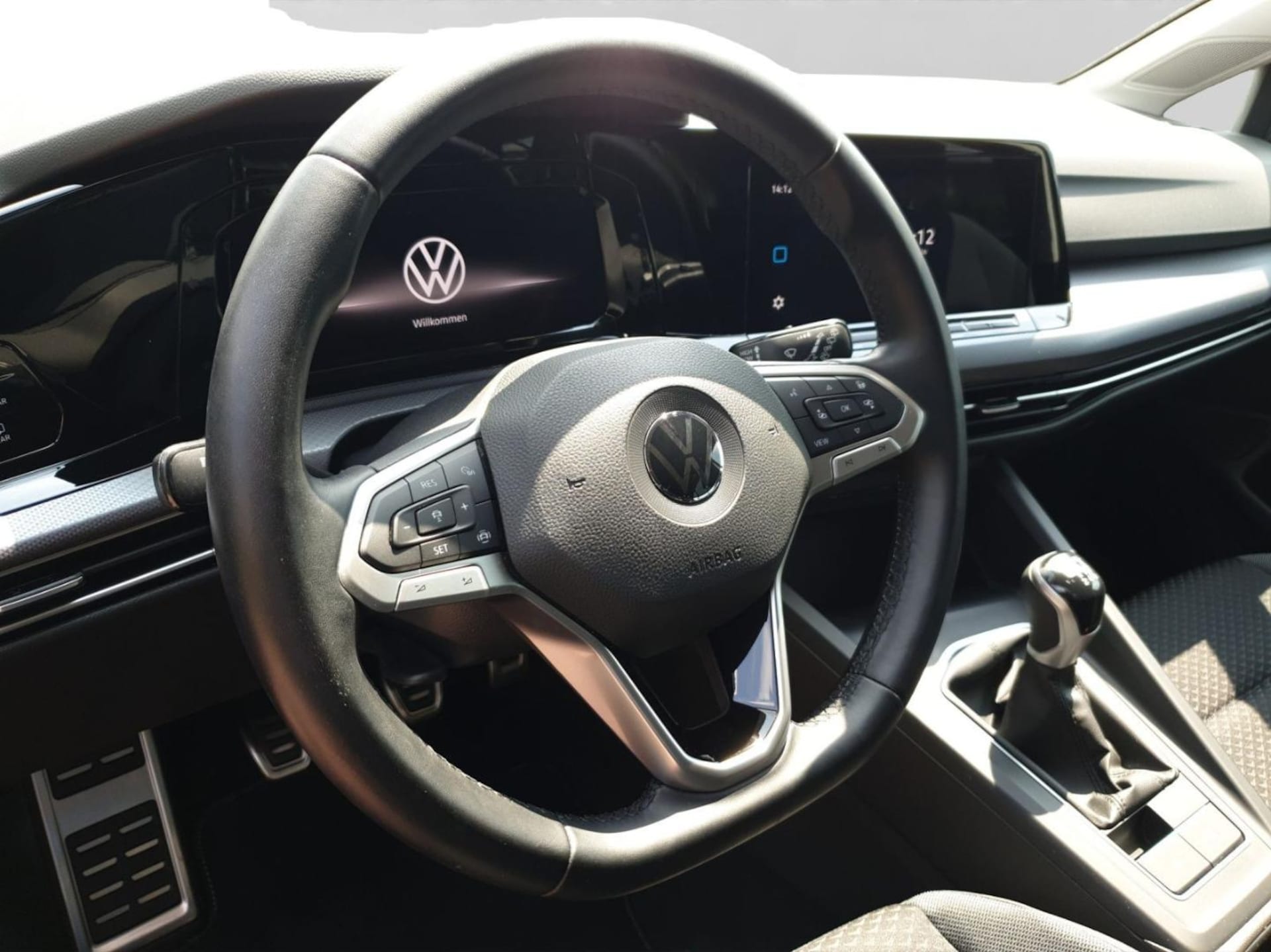 Volkswagen Golf Active