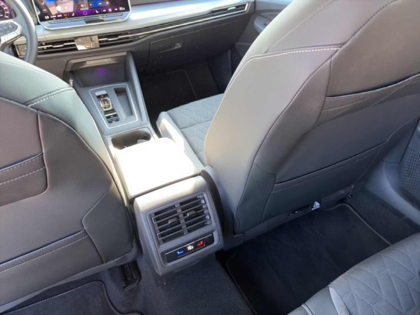 Volkswagen Golf Variant – Bild 18