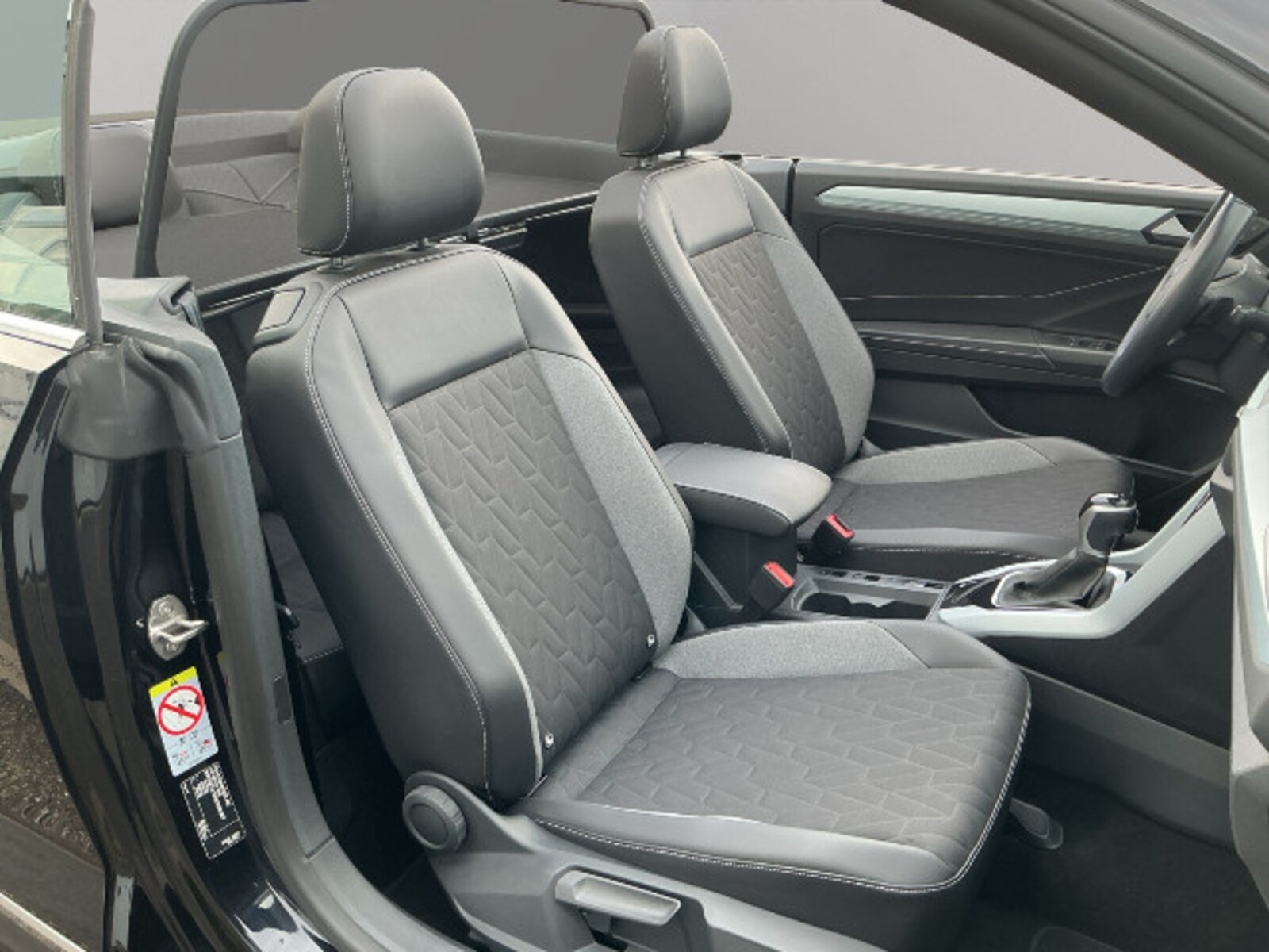 Volkswagen T-Roc Cabriolet – Bild 20