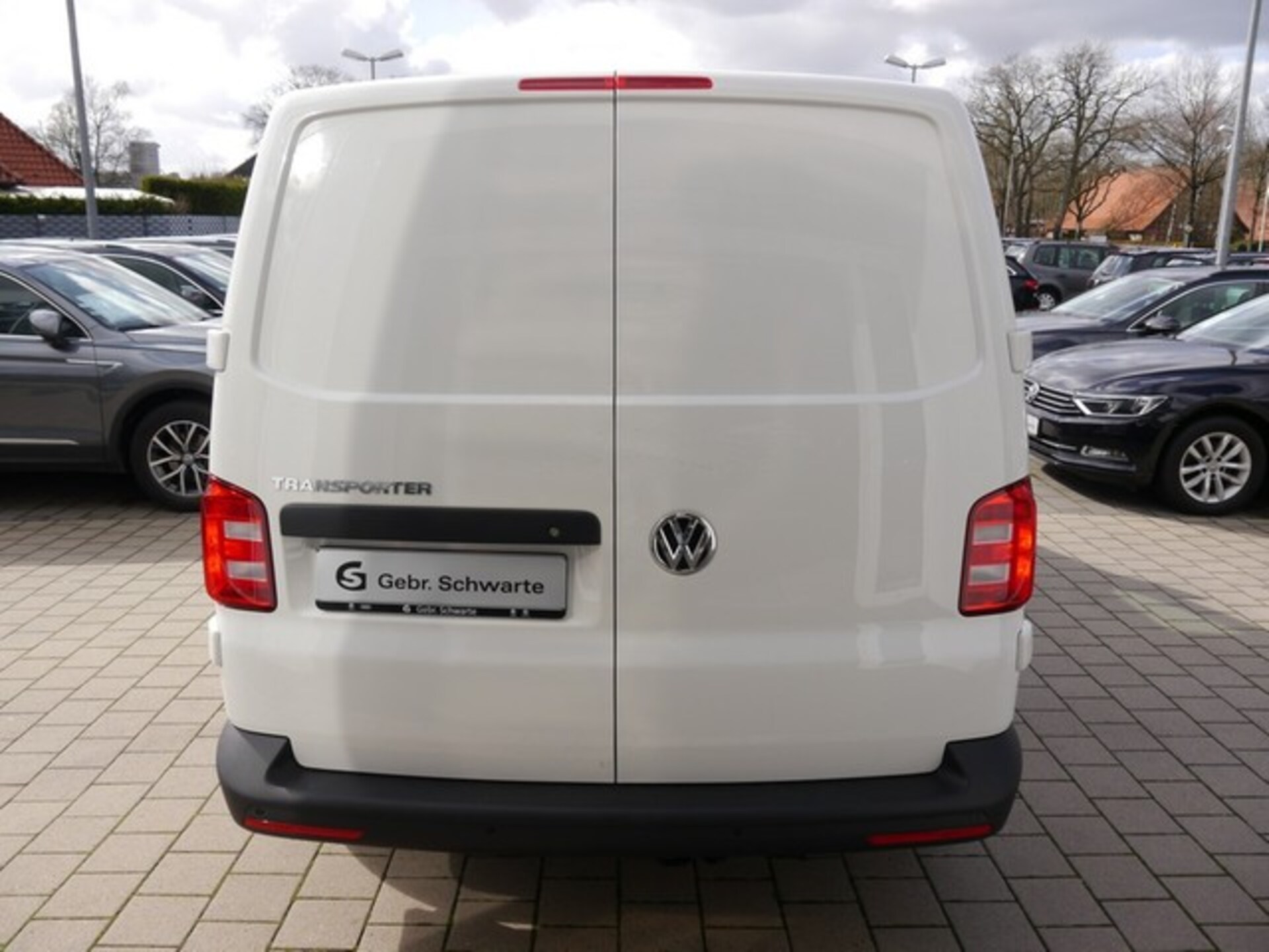 Volkswagen T6.1 Transporter Kasten langer Radstand