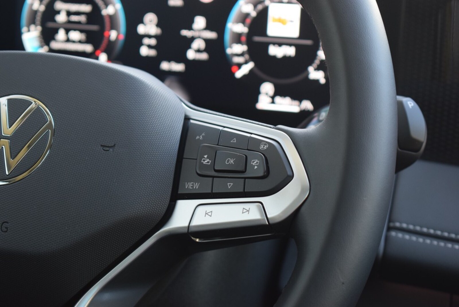 Volkswagen Tiguan – Bild 12