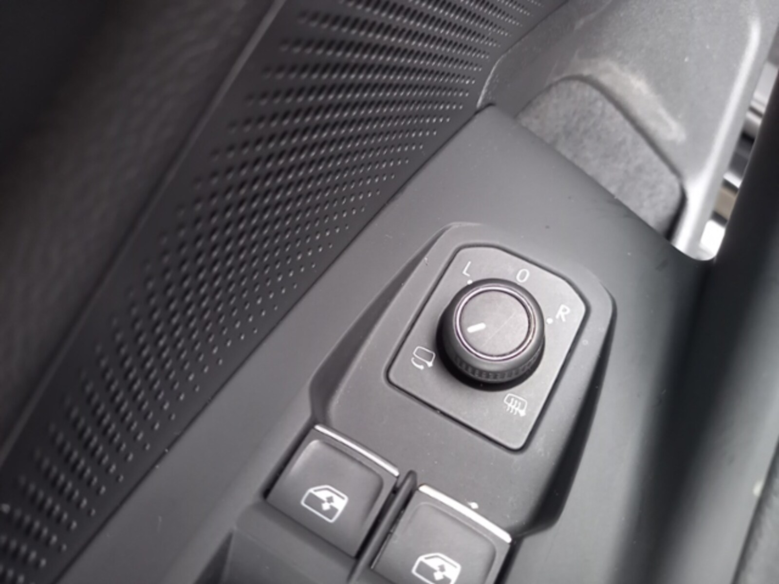 Volkswagen Passat – Bild 16