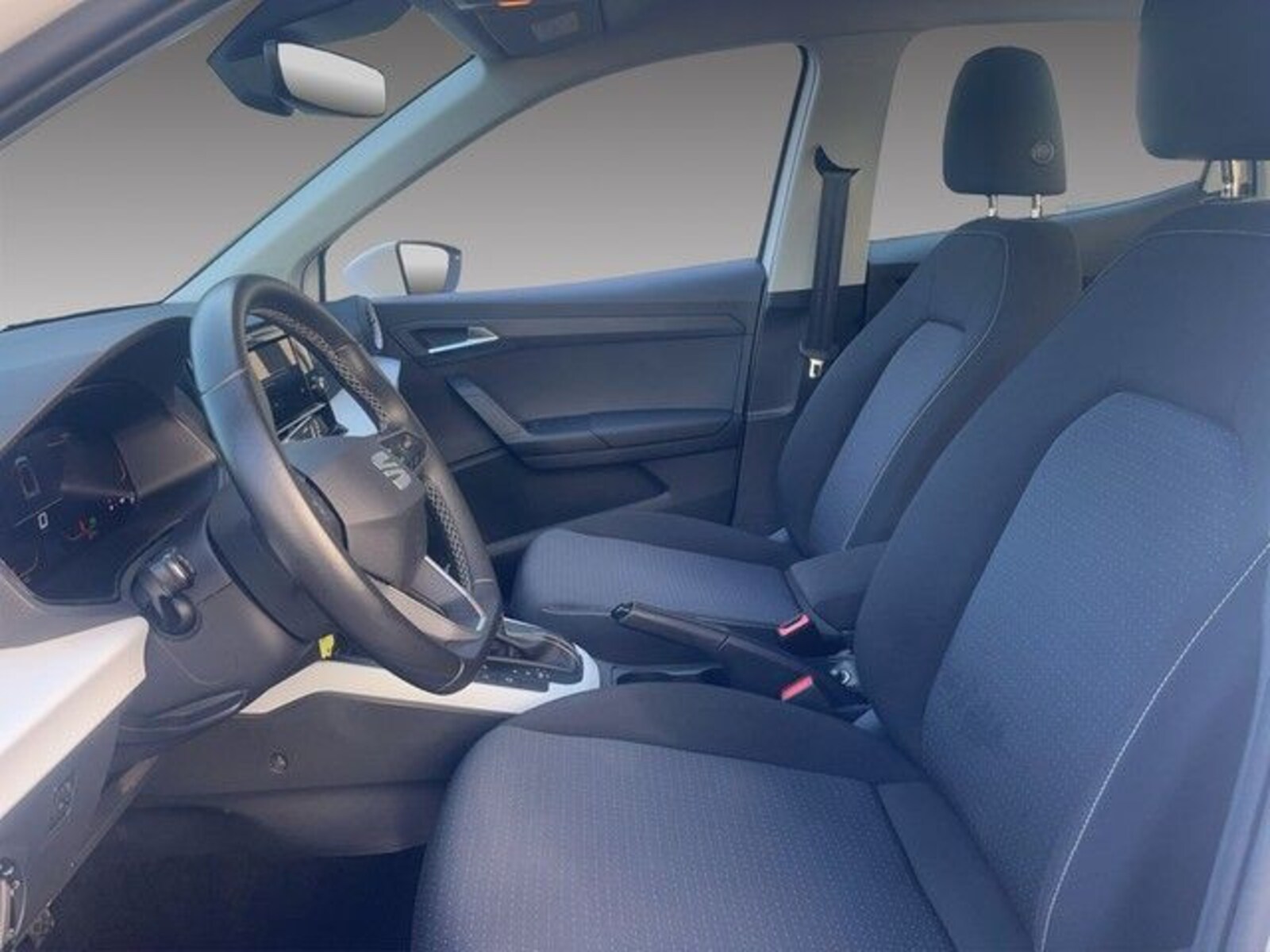 SEAT Arona – Bild 10