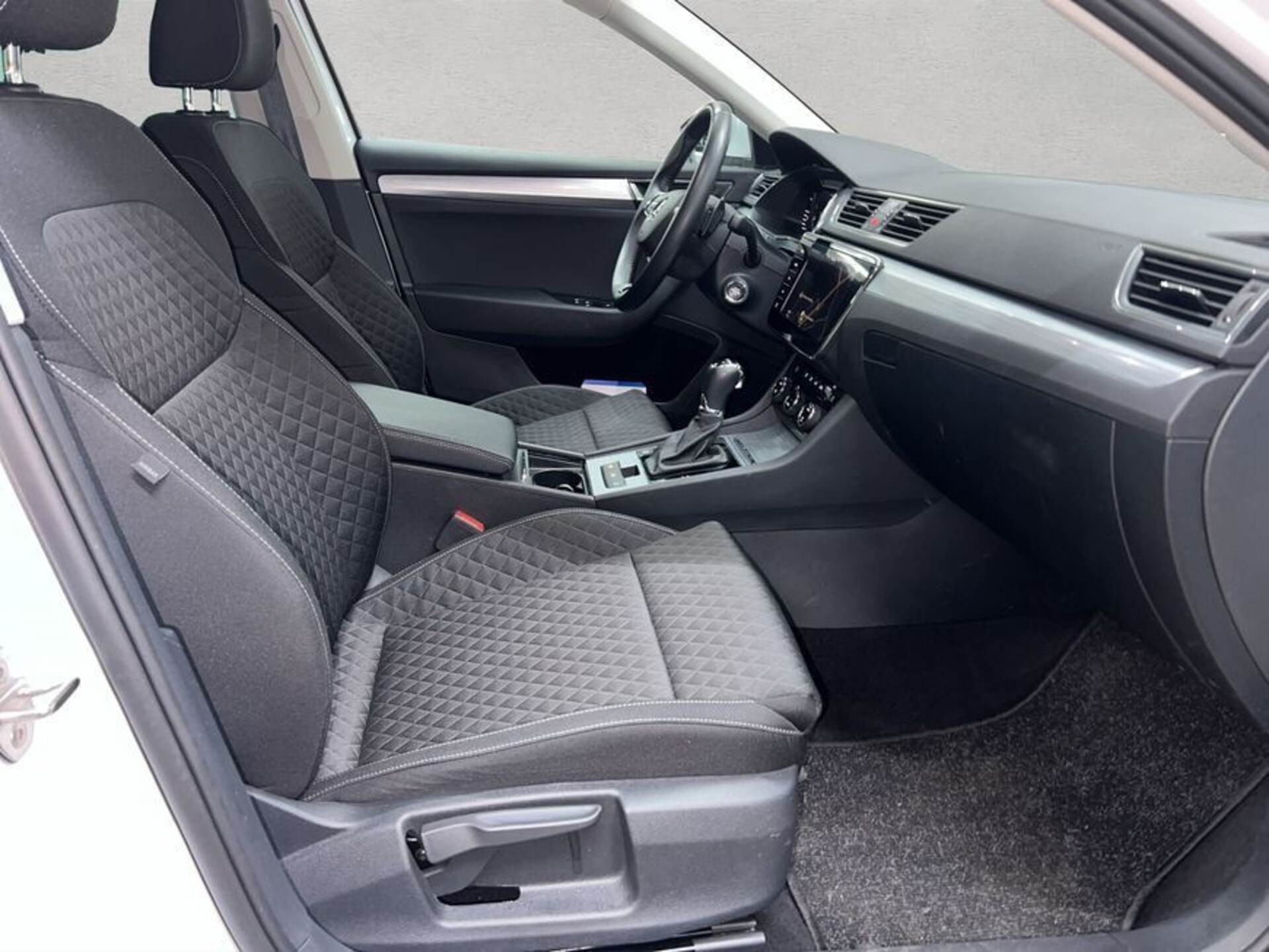 Skoda Superb Combi Ambition