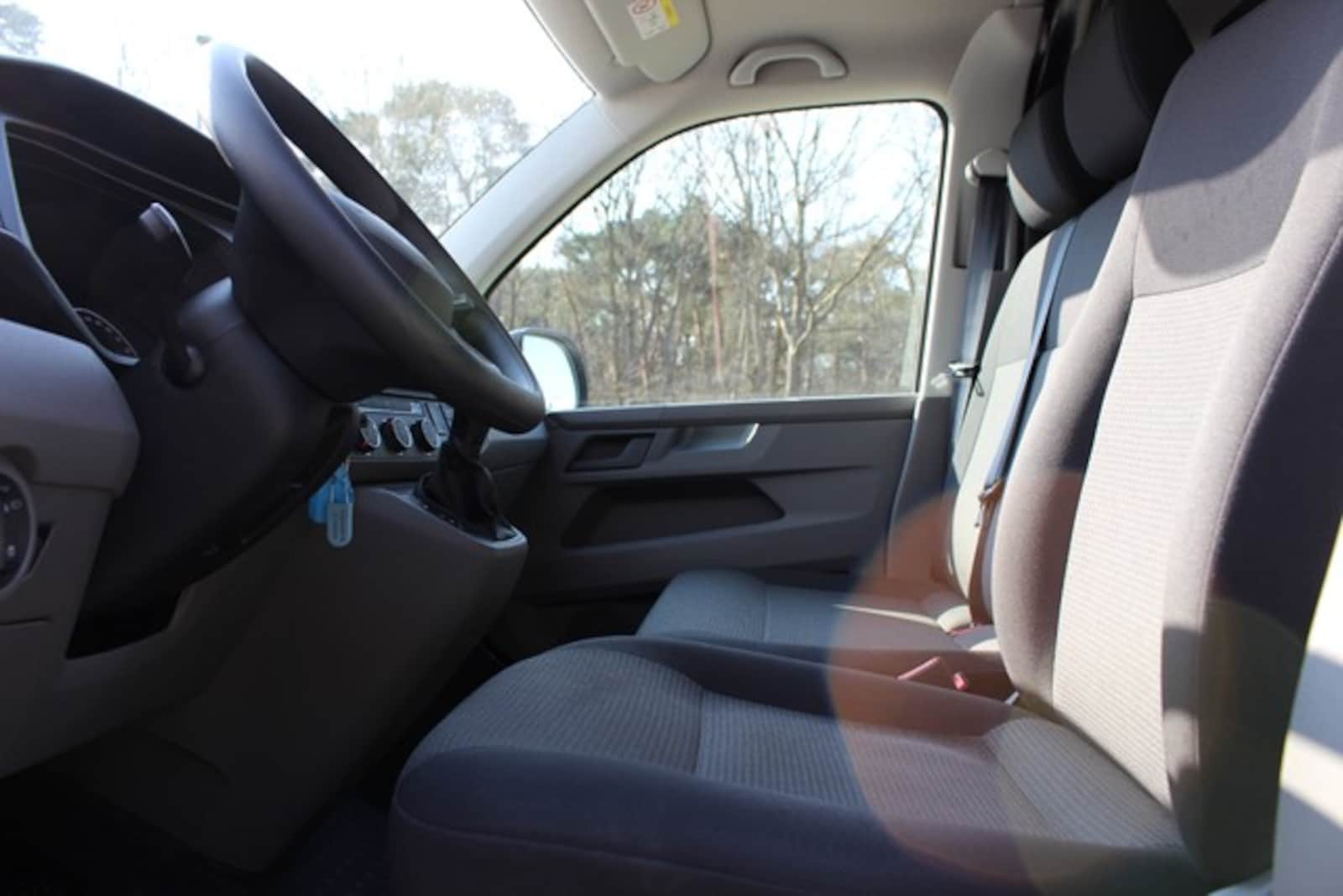 Volkswagen T6.1 Transporter Kasten langer Radstand – Bild 24