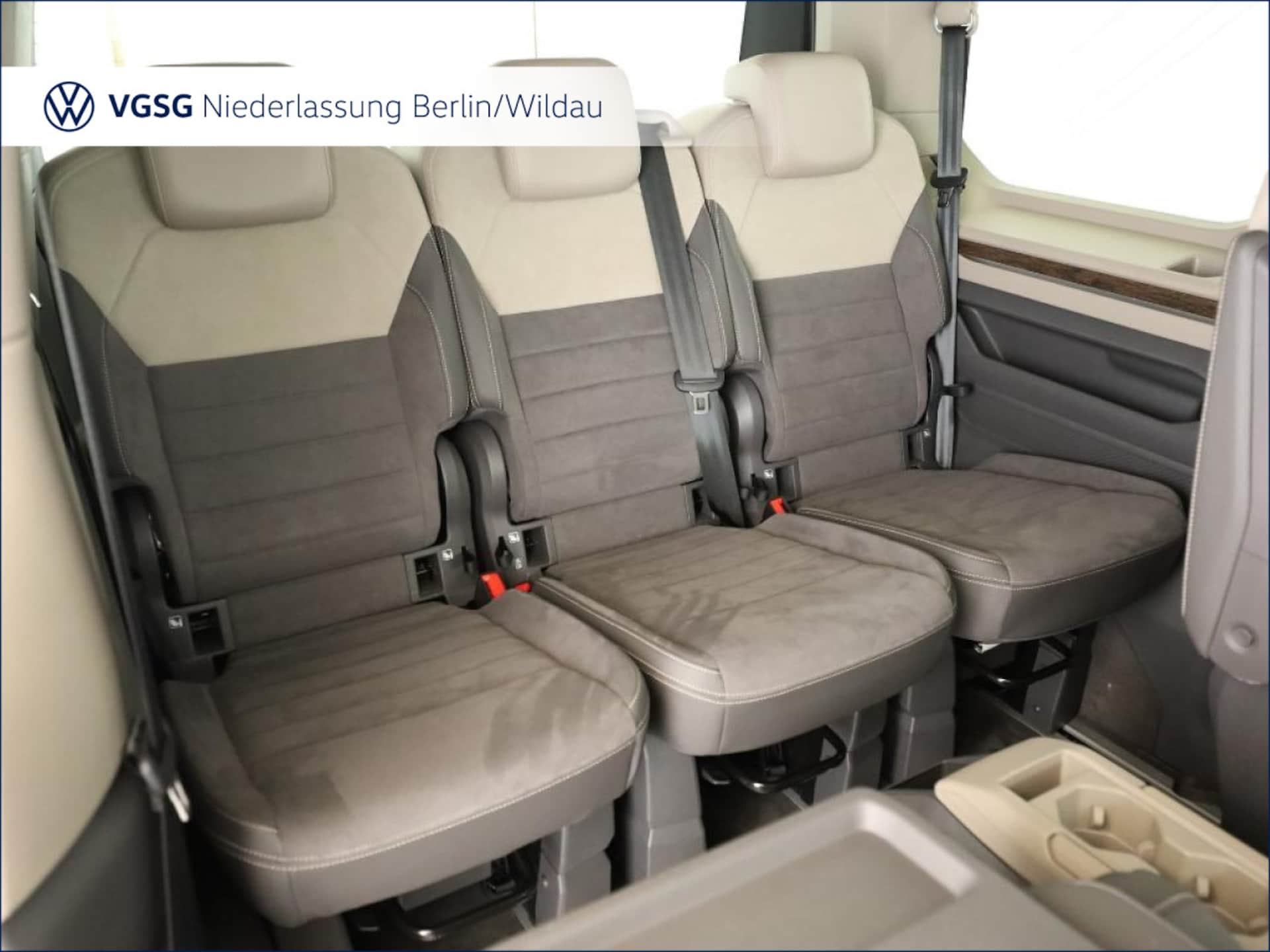 Volkswagen Multivan Style