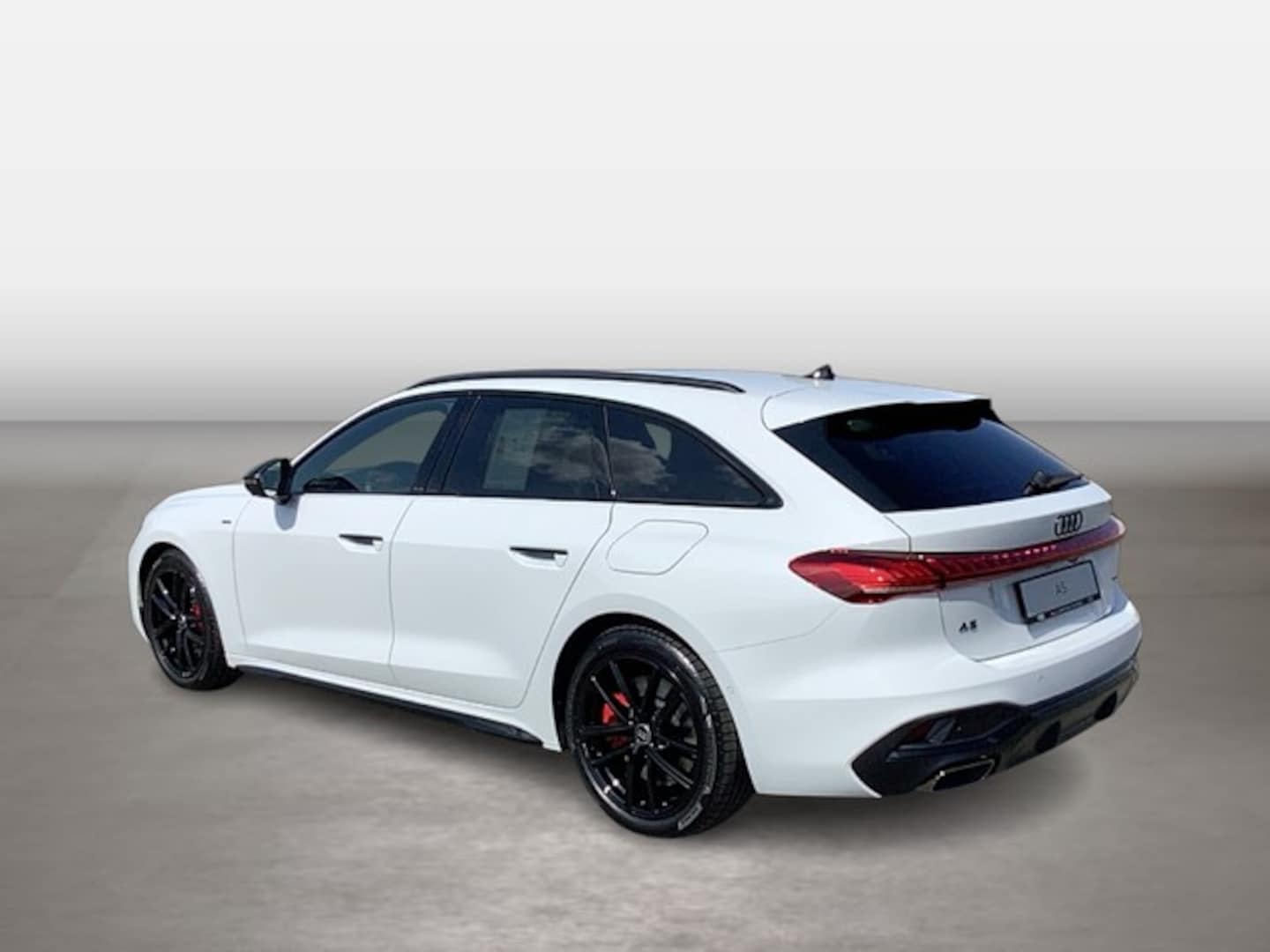 Bild über Audi A5 Avant e-hybrid e-hybrid quattro 270 kW S tronic - für weitere Informationen kontaktieren Sie den Audi Partner