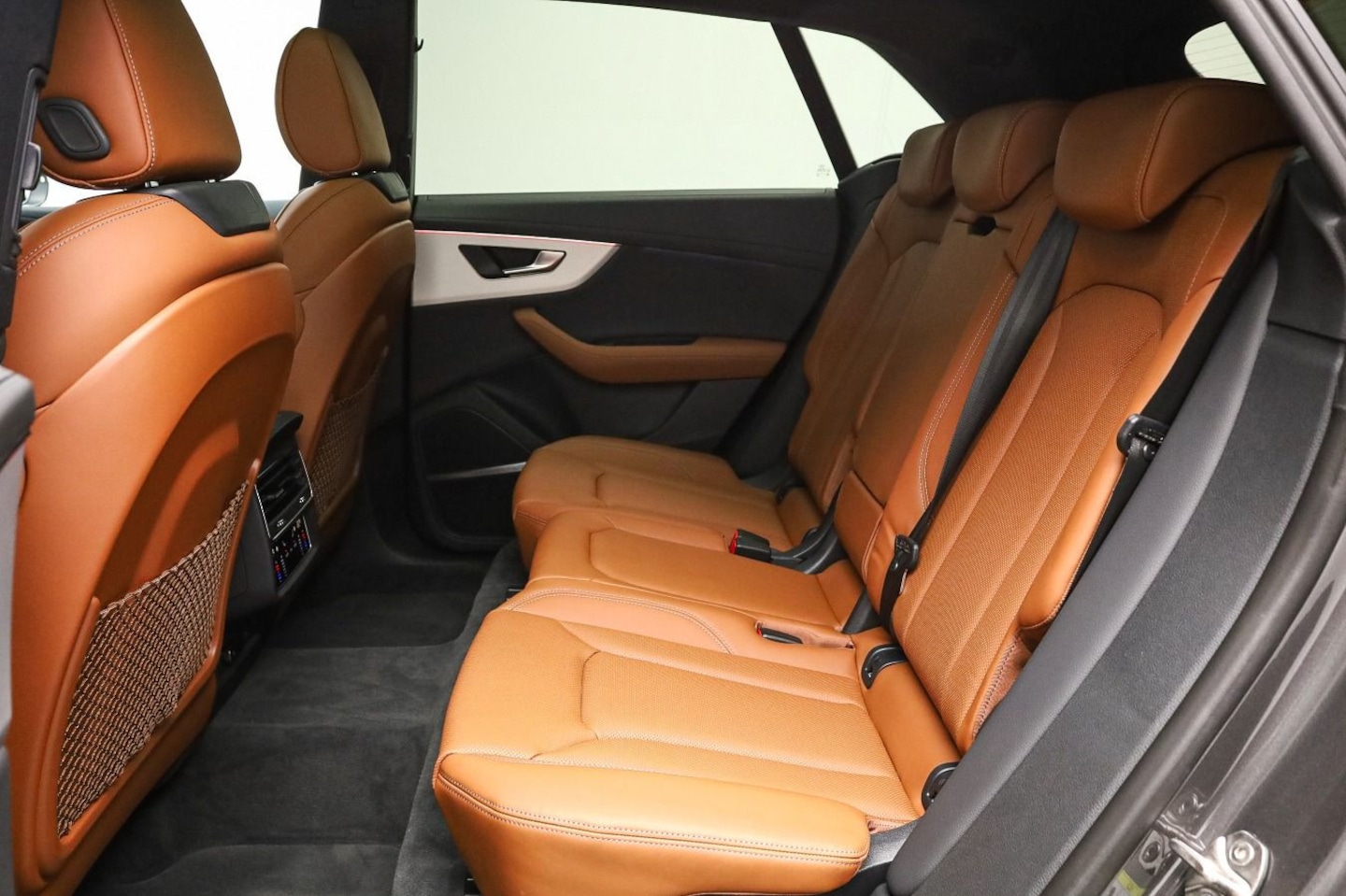 Bild über Audi Q8 SUV TFSI quattro 250 kW tiptronic - für weitere Informationen kontaktieren Sie den Audi Partner