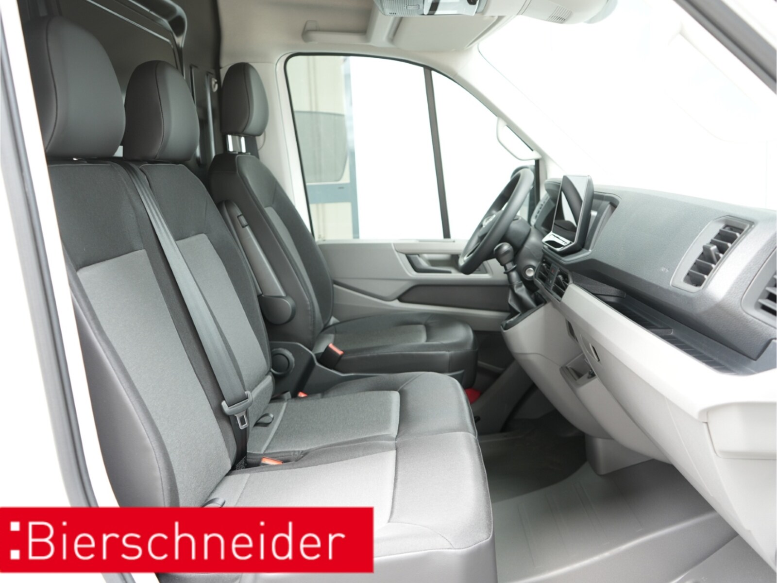 Volkswagen Crafter Kasten mittlerer Radstand – Bild 4