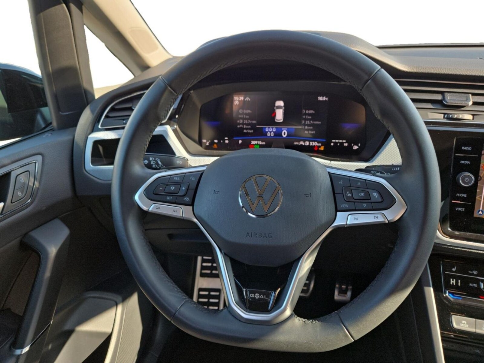 Volkswagen Touran – Bild 13