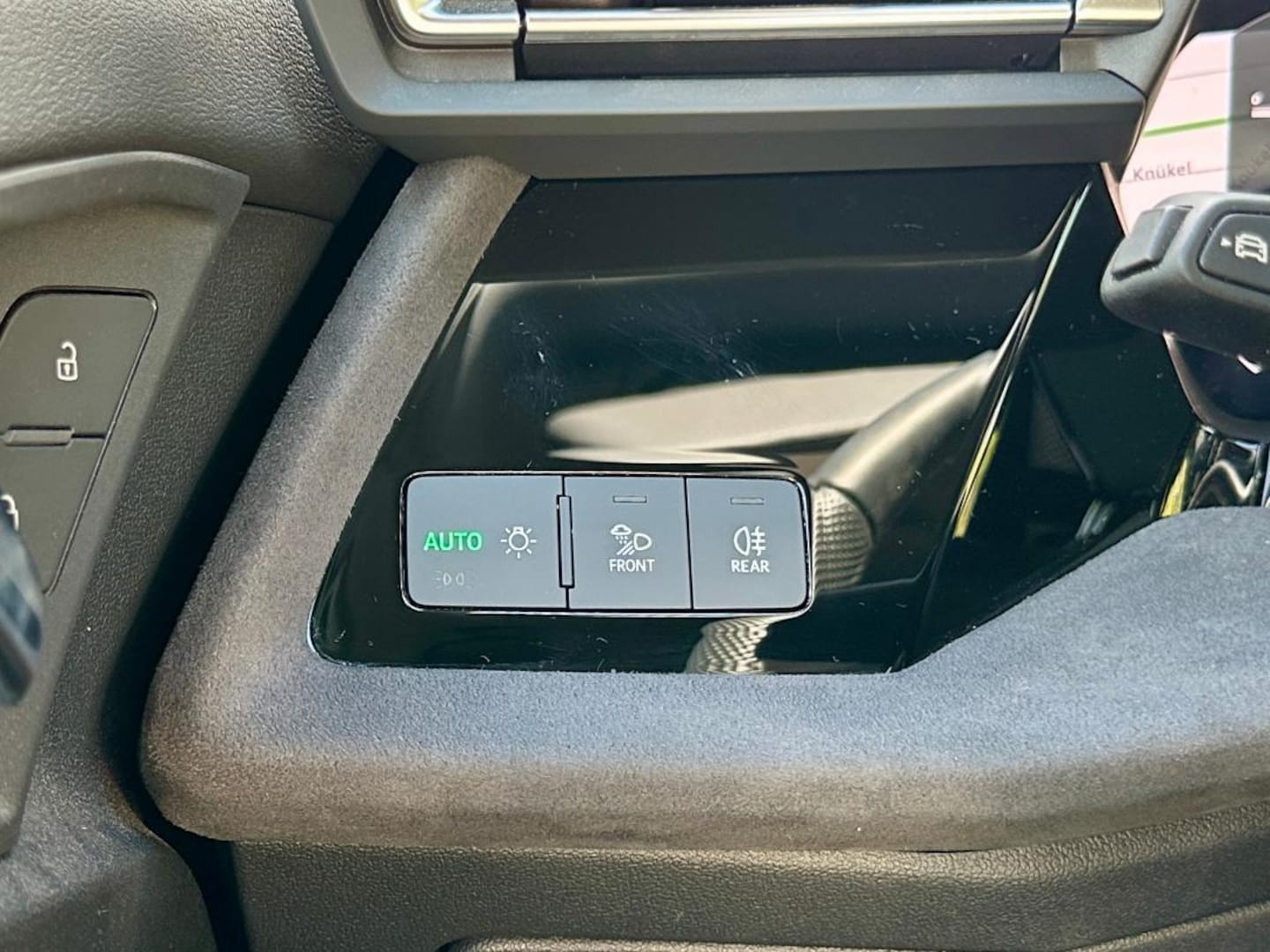 Bild über Audi S3 Limousine TFSI quattro S tronic - für weitere Informationen kontaktieren Sie den Audi Partner
